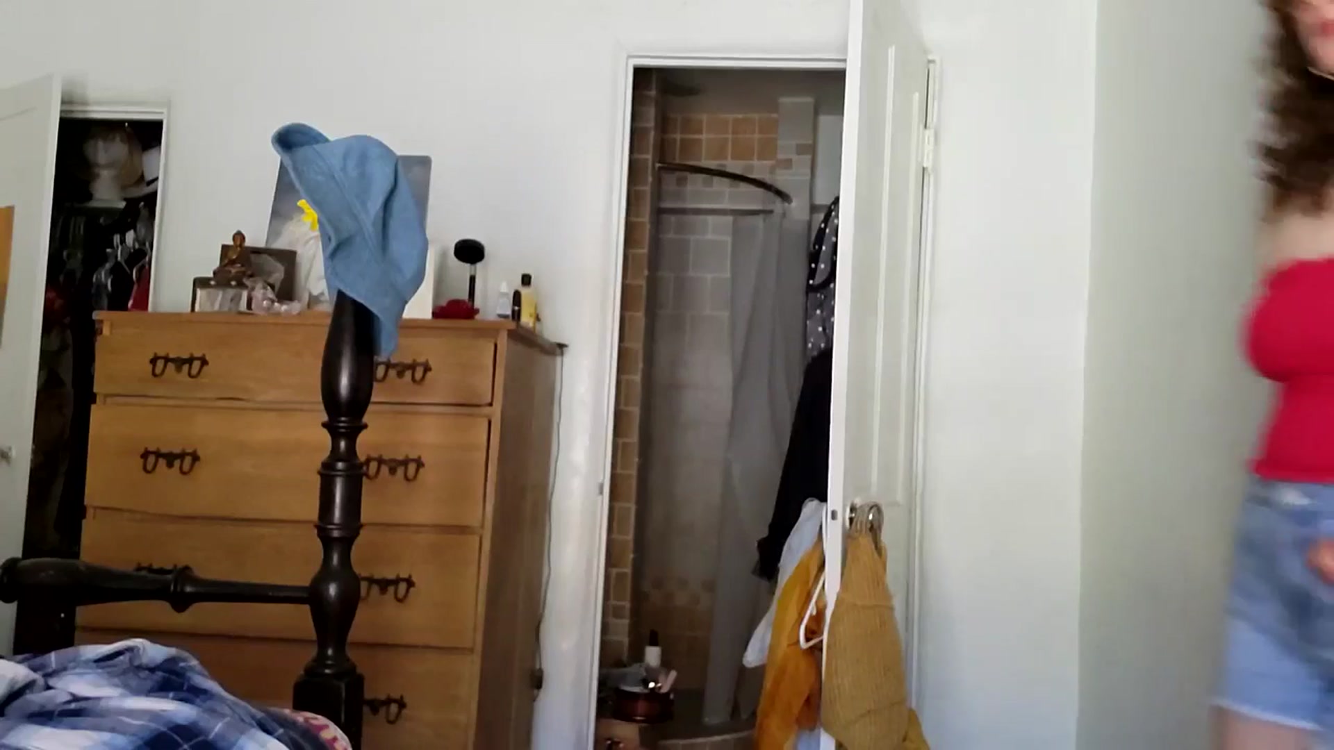 Gallery image thumbnail from TrollopTaylor's myfreecams stream on, 04/16/2025, 18:31 image 10 of 20