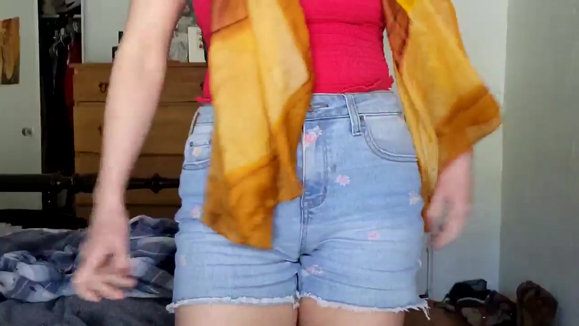 Gallery image thumbnail from TrollopTaylor's myfreecams stream on, 04/16/2025, 19:07 image 4 of 20