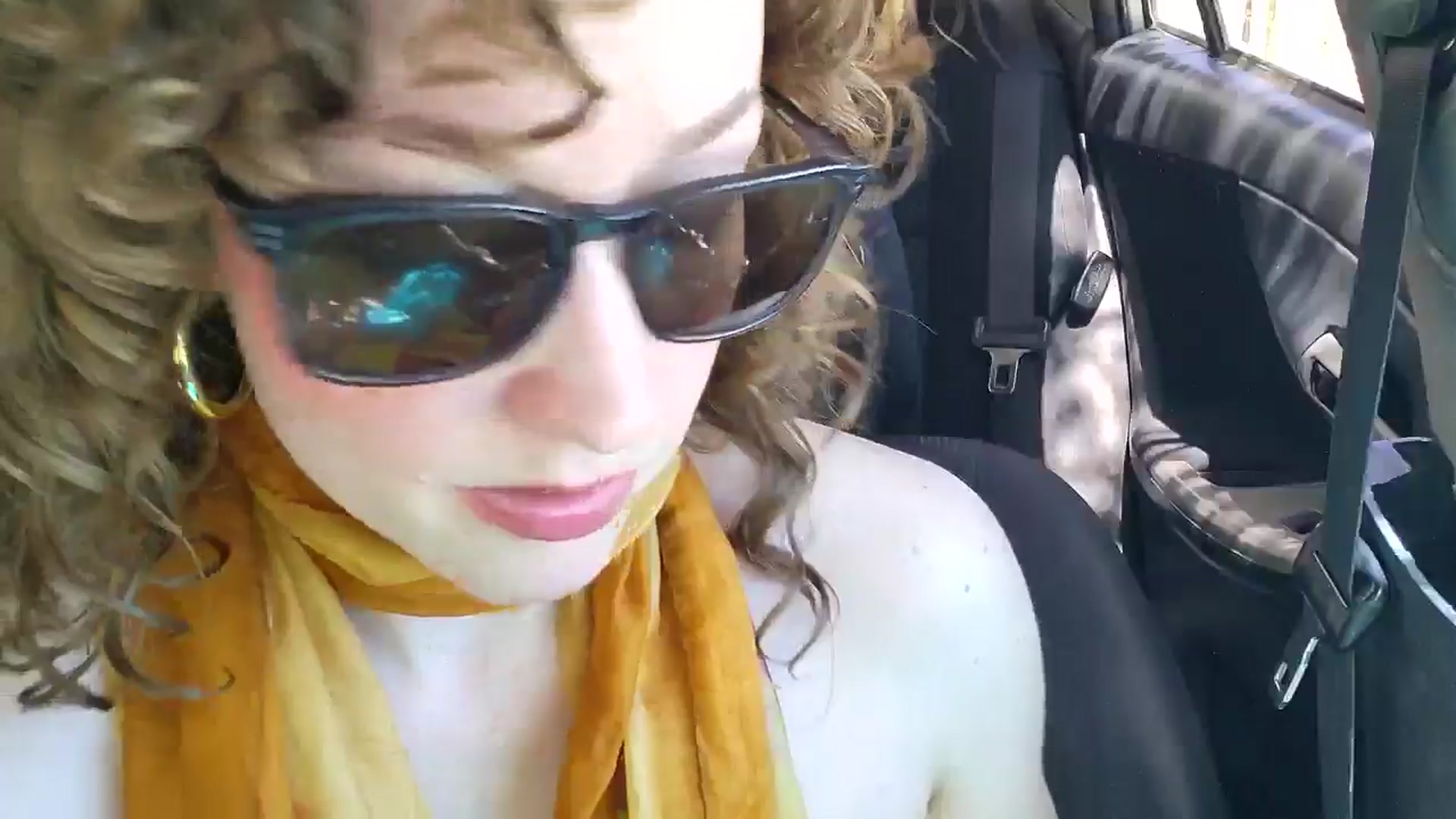 Gallery image thumbnail from TrollopTaylor's myfreecams stream on, 04/16/2025, 19:42 image 18 of 20