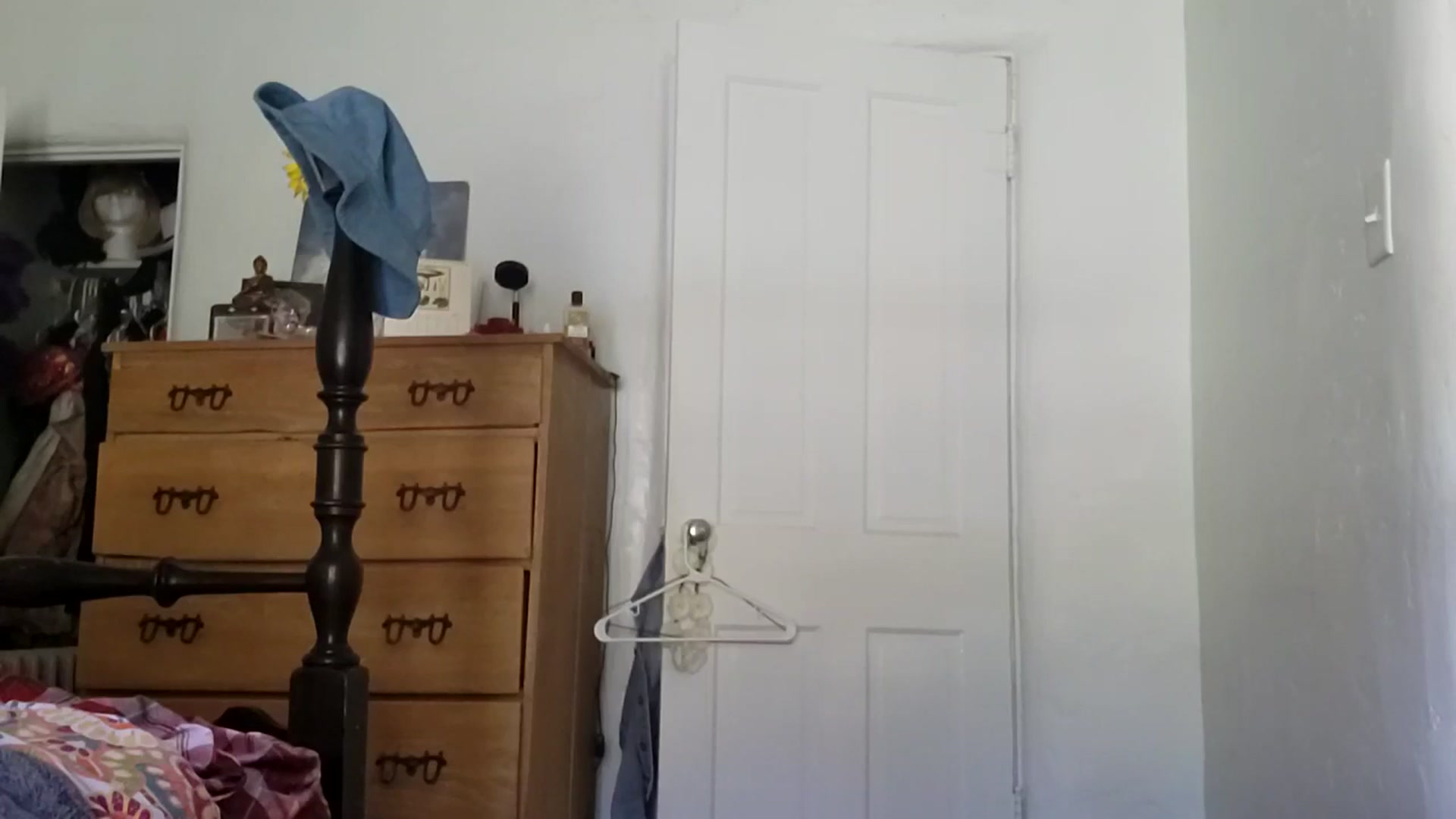 Gallery image thumbnail from TrollopTaylor's myfreecams stream on, 04/22/2025, 18:20 image 18 of 20