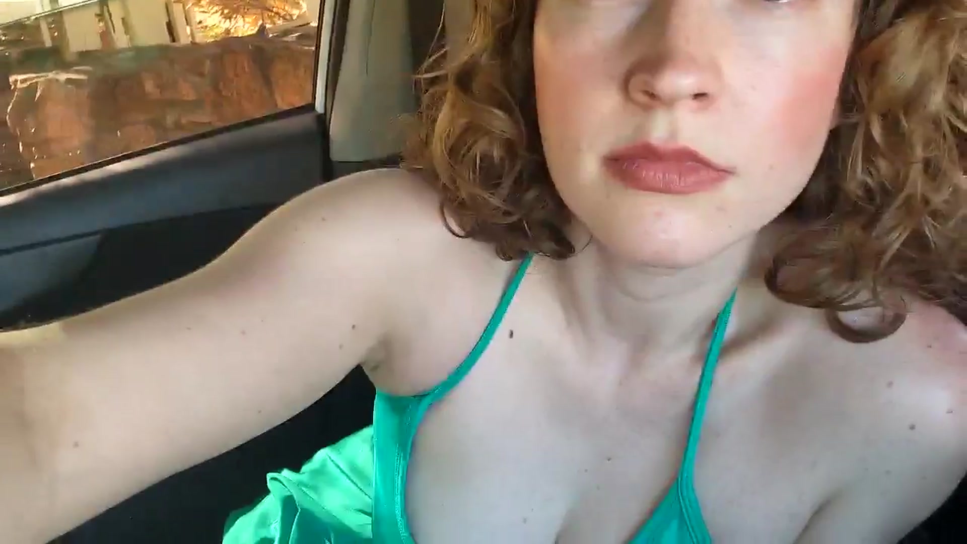 Gallery image thumbnail from TrollopTaylor's myfreecams stream on, 04/22/2025, 23:36 image 12 of 20