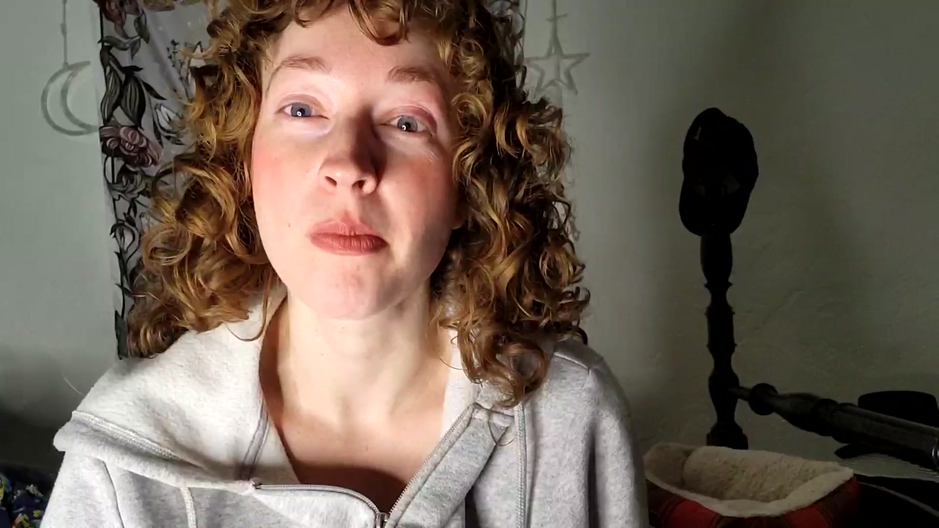Gallery image thumbnail from TrollopTaylor's myfreecams stream on, 04/30/2025, 03:00 image 19 of 20