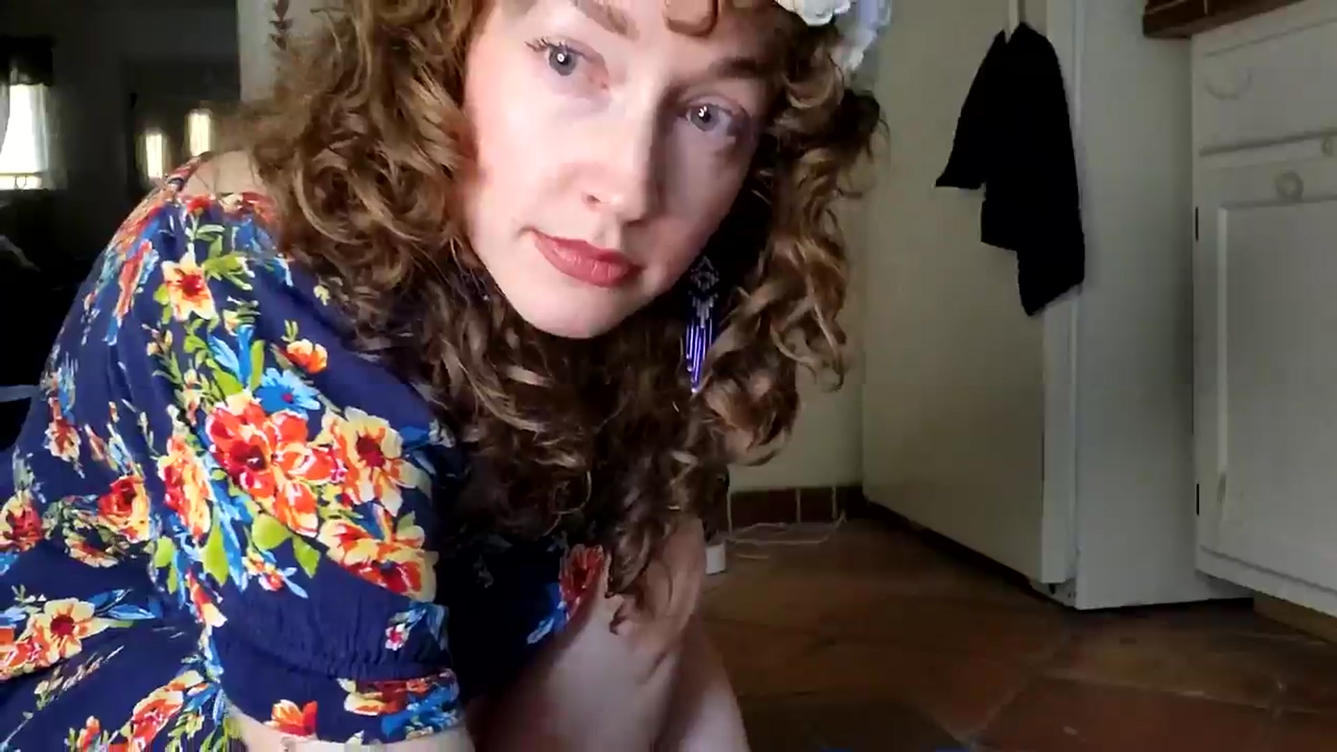 Gallery image thumbnail from TrollopTaylor's myfreecams stream on, 05/01/2025, 24:49 image 9 of 20