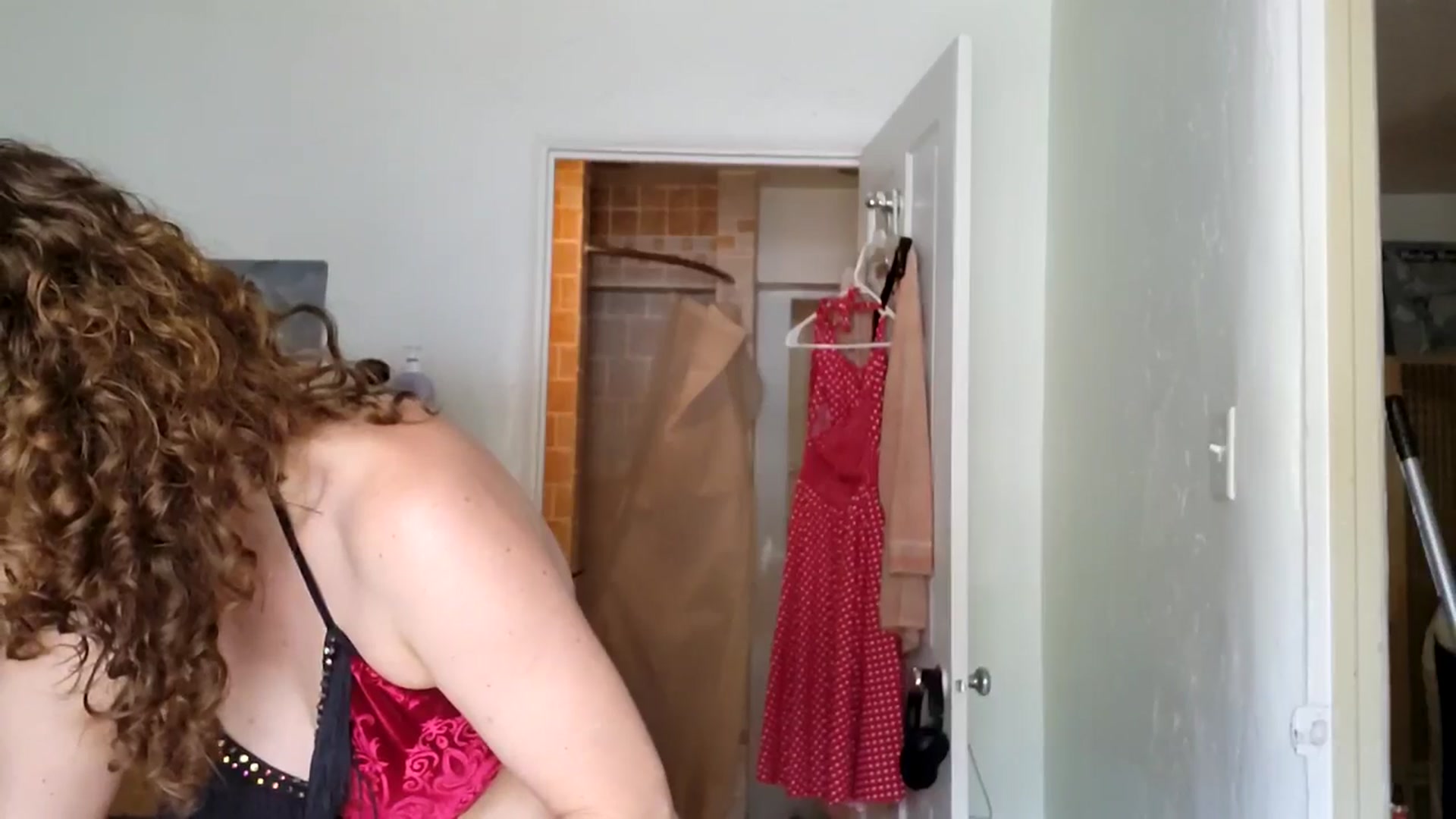 Gallery image thumbnail from TrollopTaylor's myfreecams stream on, 05/05/2025, 18:50 image 3 of 20