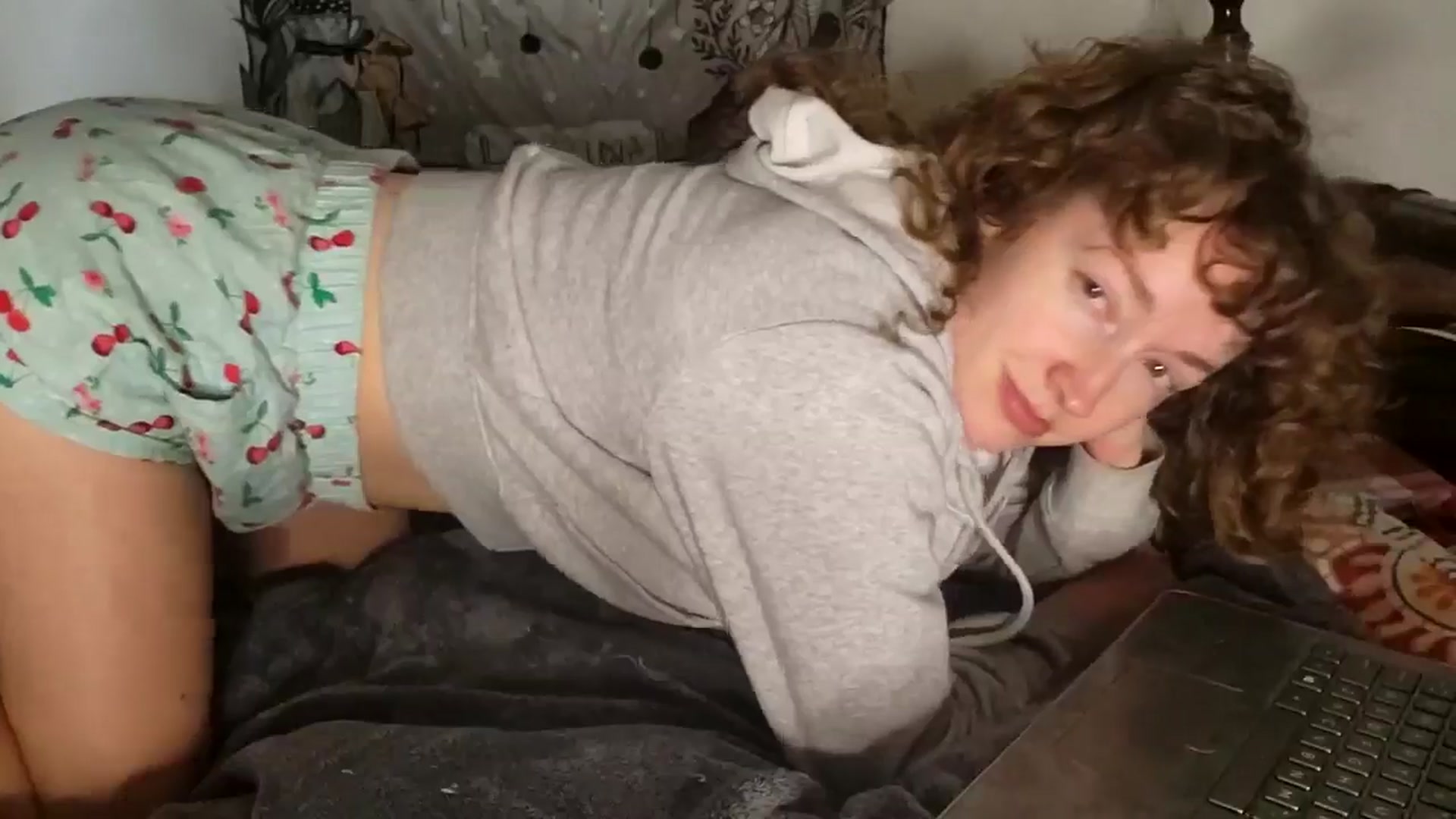 Gallery image thumbnail from TrollopTaylor's myfreecams stream on, 05/07/2025, 24:15 image 15 of 20