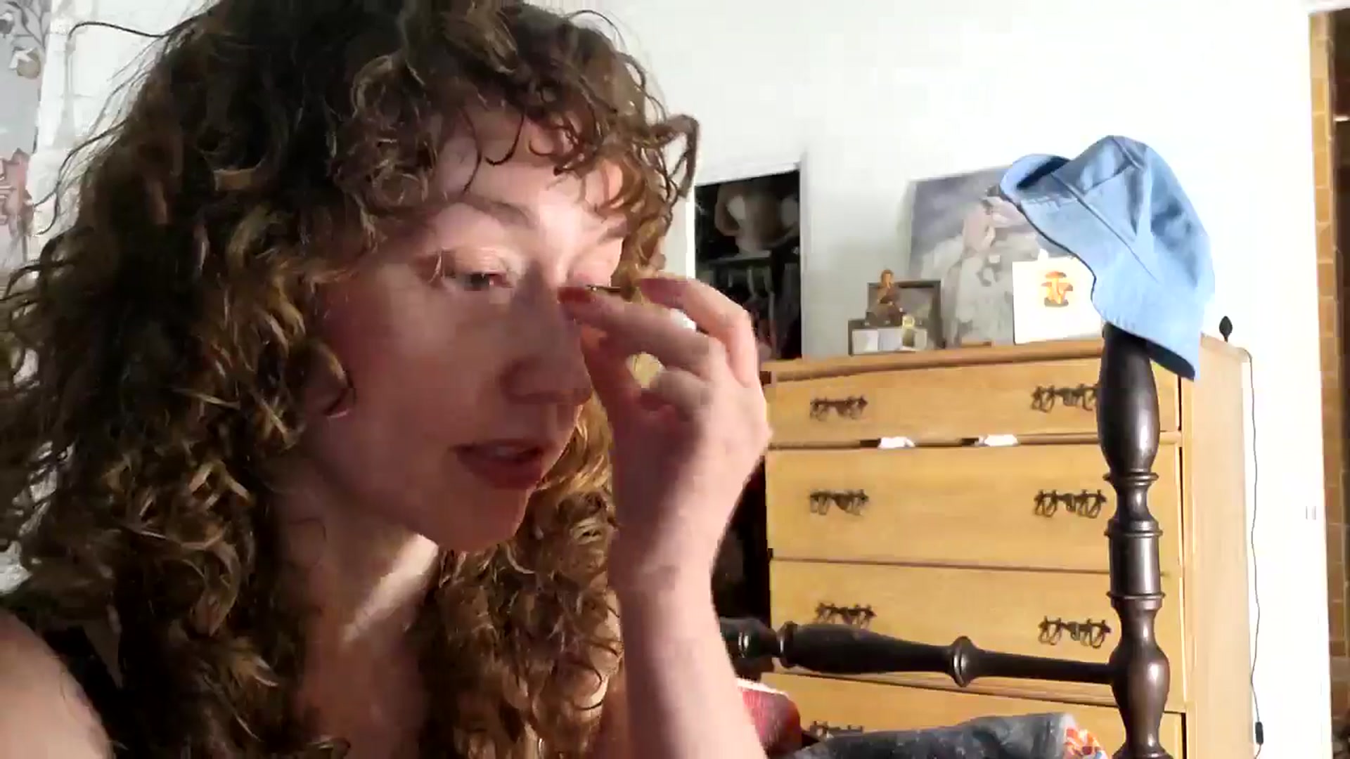 Gallery image thumbnail from TrollopTaylor's myfreecams stream on, 05/18/2025, 24:54 image 17 of 20