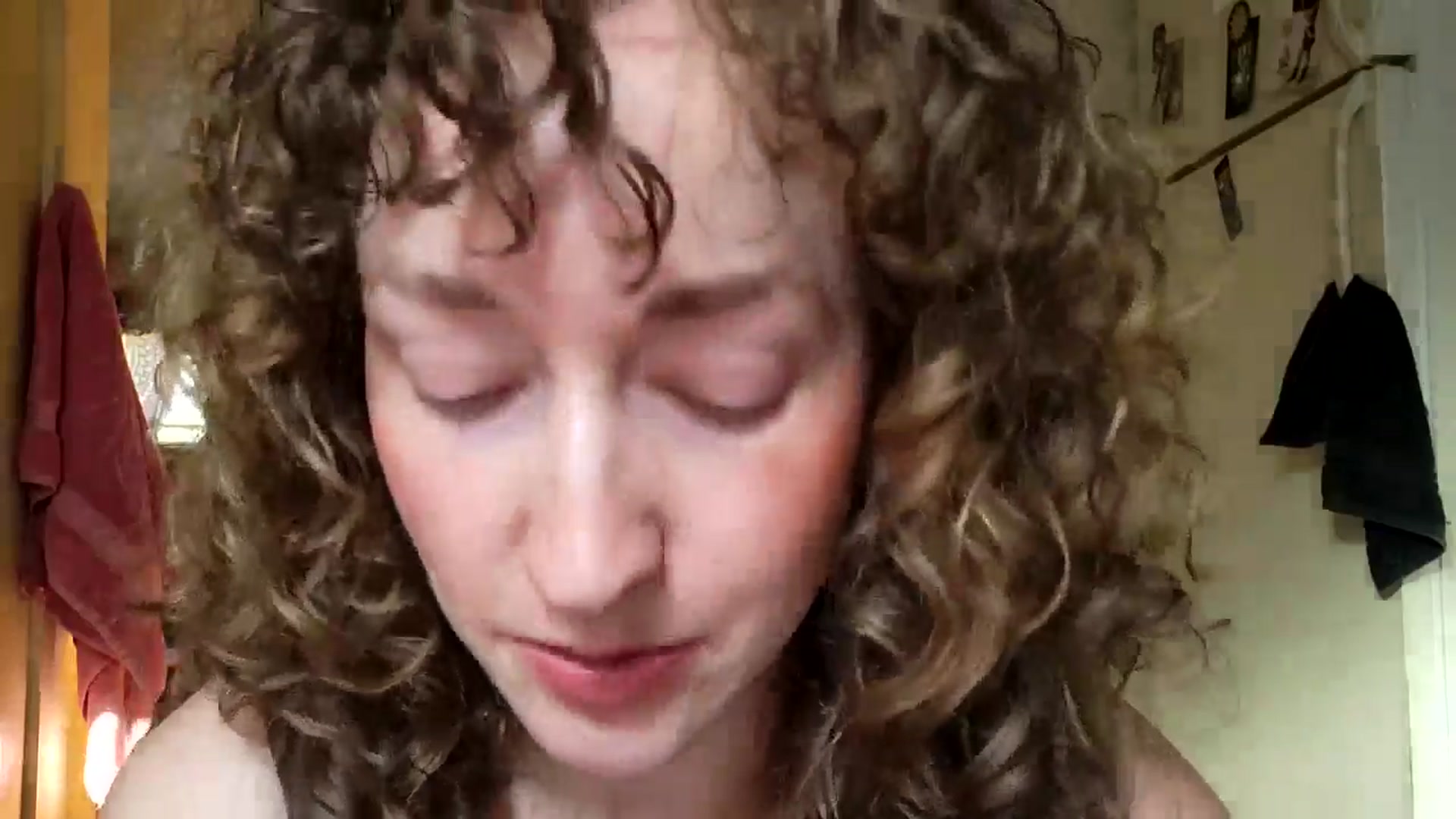 Gallery image thumbnail from TrollopTaylor's myfreecams stream on, 05/18/2025, 24:54 image 4 of 20