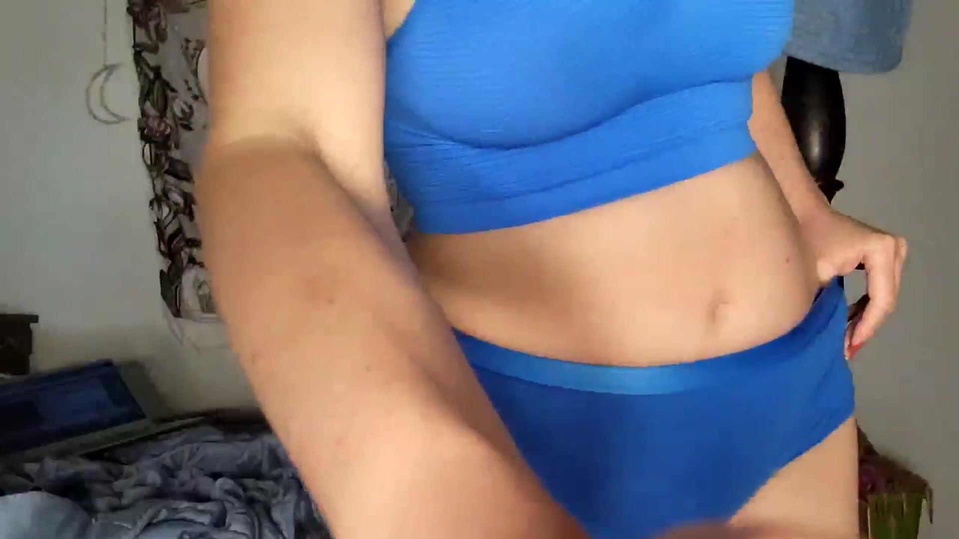 Gallery image thumbnail from TrollopTaylor's myfreecams stream on, 06/18/2025, 01:58 image 12 of 20