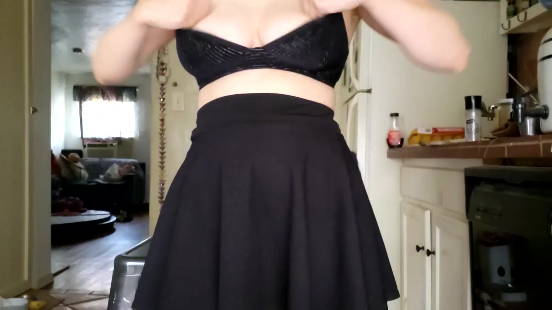 Gallery image thumbnail from TrollopTaylor's myfreecams stream on, 06/24/2025, 18:27 image 12 of 20