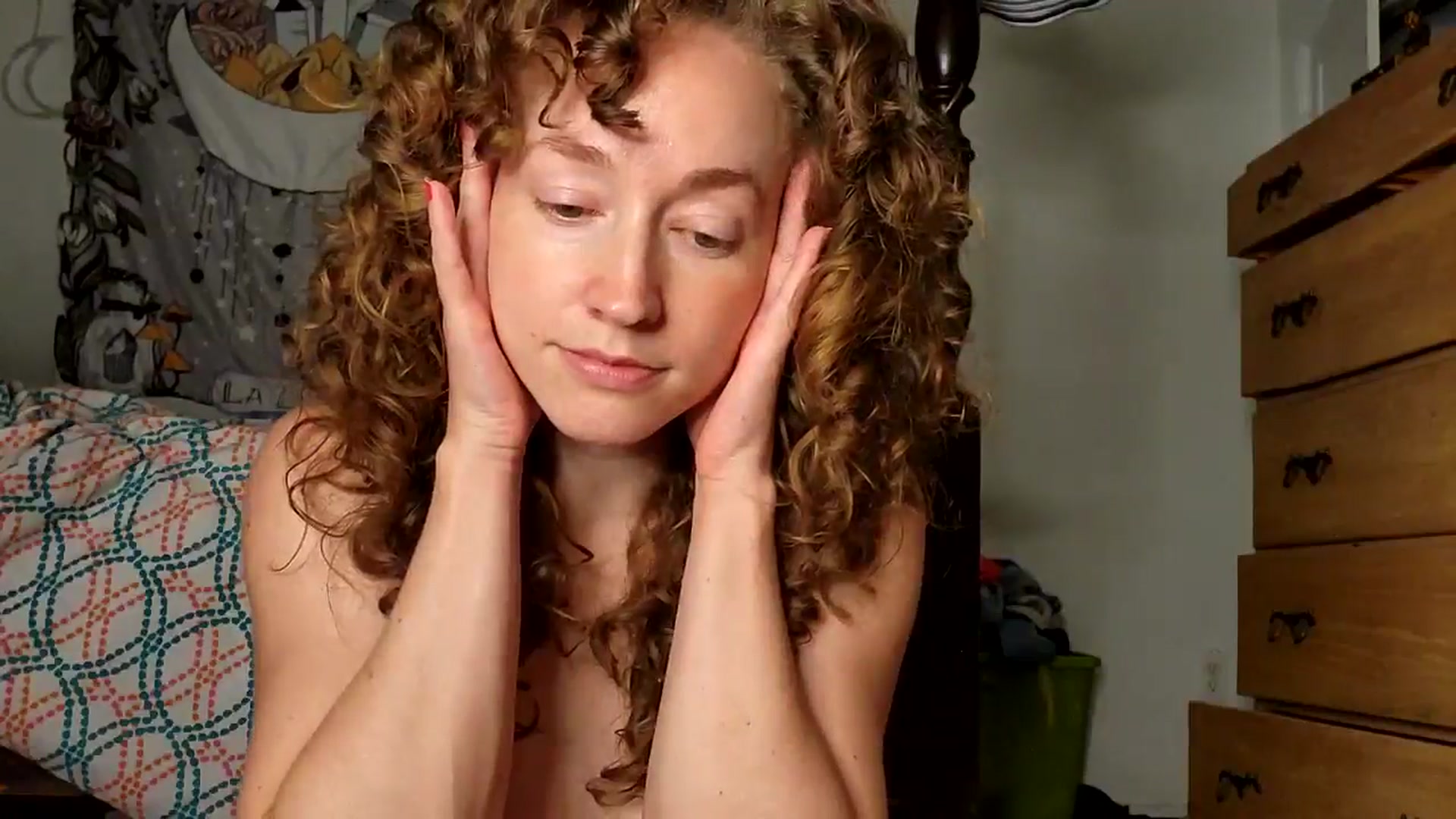 Gallery image thumbnail from TrollopTaylor's myfreecams stream on, 07/14/2025, 03:08 image 7 of 20