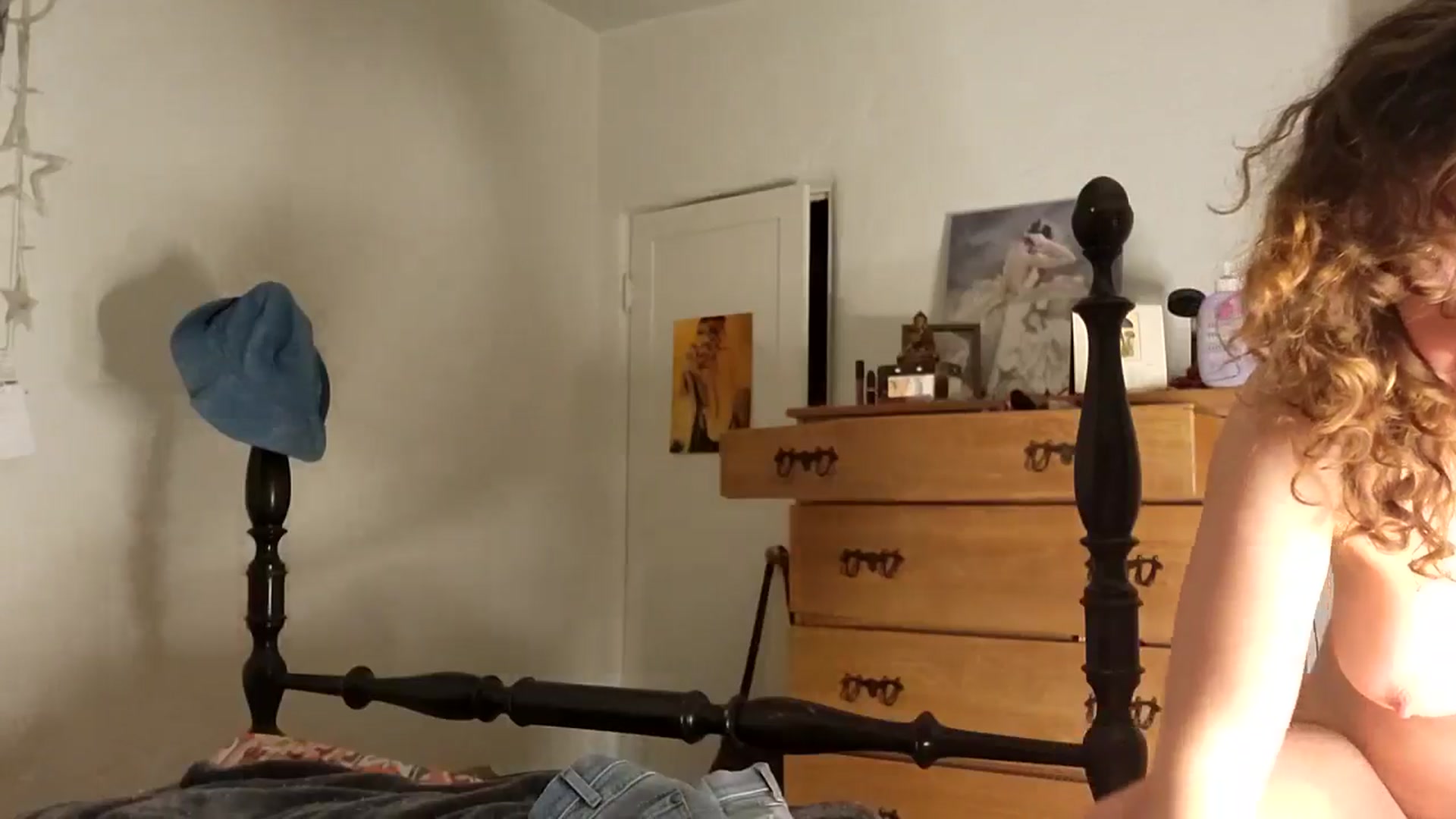 Gallery image thumbnail from TrollopTaylor's myfreecams stream on, 07/27/2025, 03:42 image 20 of 20