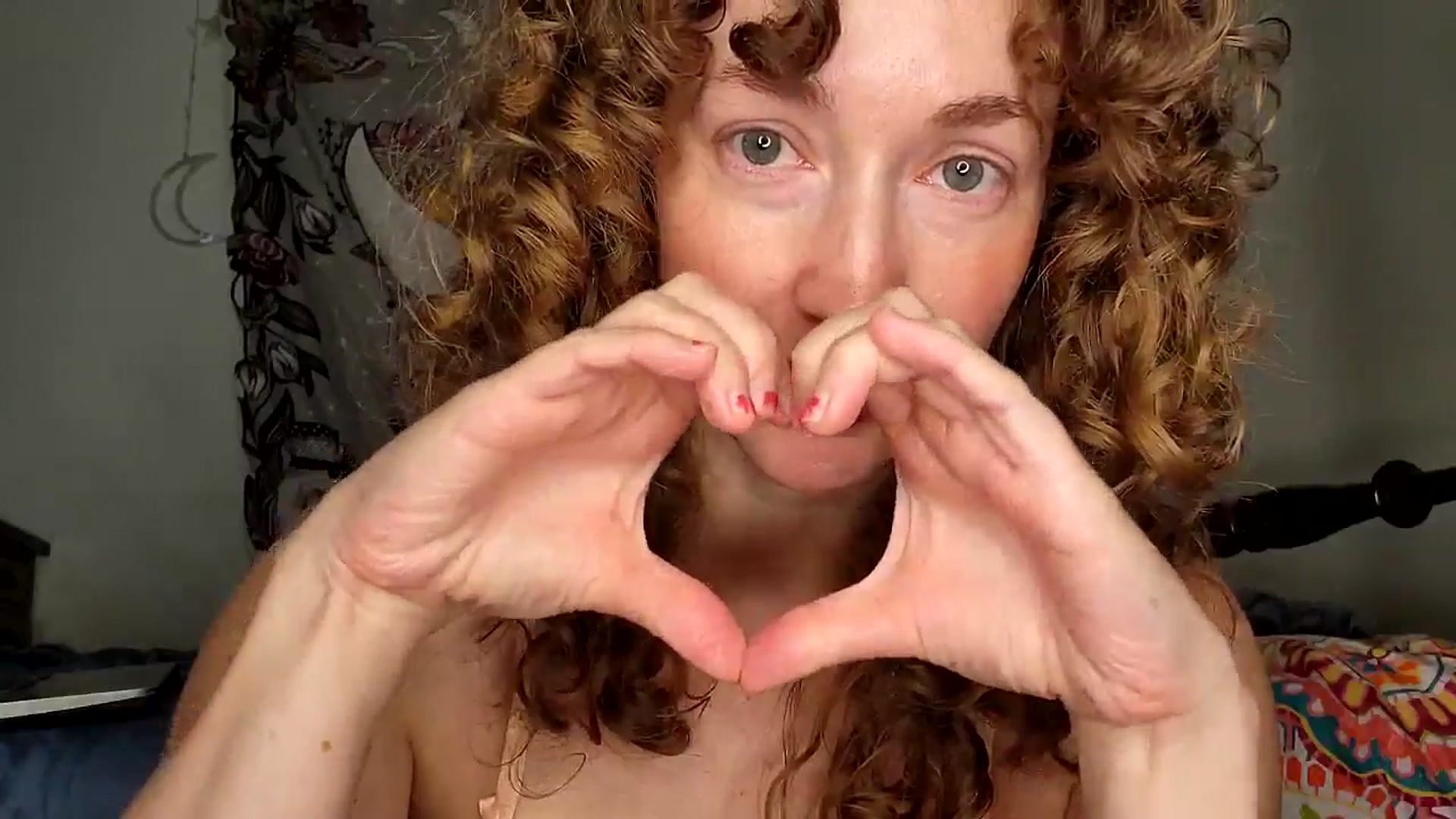 Gallery image thumbnail from TrollopTaylor's myfreecams stream on, 07/29/2025, 01:37 image 8 of 20