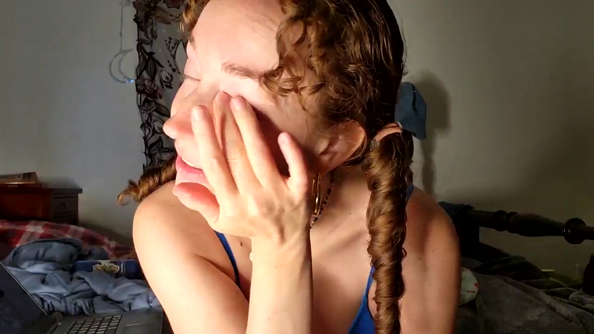 Gallery image thumbnail from TrollopTaylor's myfreecams stream on, 08/25/2025, 02:17 image 3 of 20