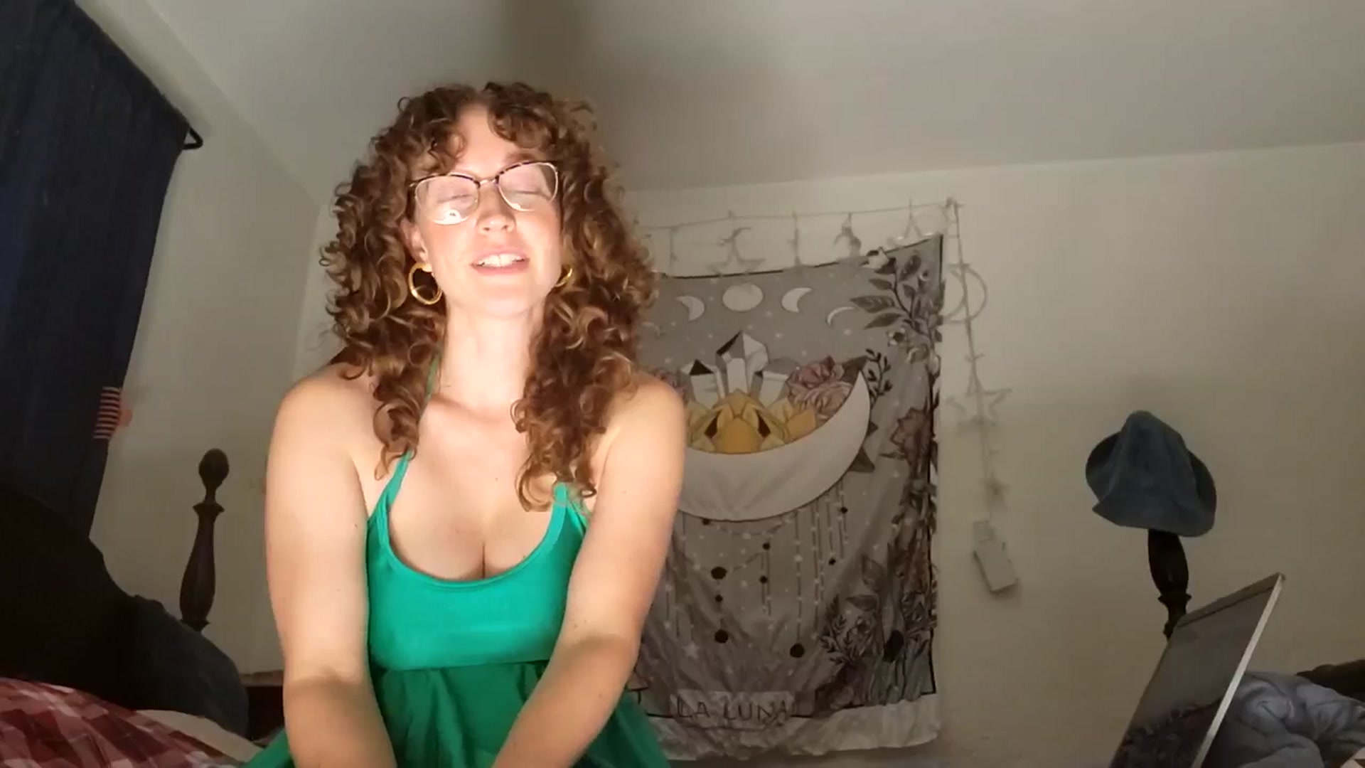 Gallery image thumbnail from TrollopTaylor's myfreecams stream on, 09/03/2025, 01:51 image 11 of 20