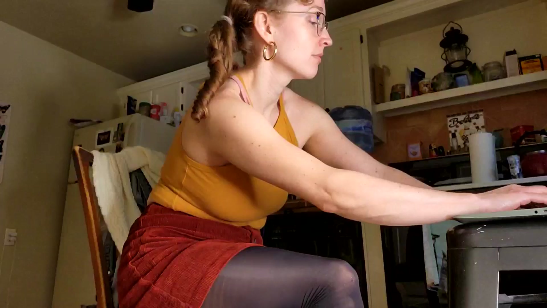 Gallery image thumbnail from TrollopTaylor's myfreecams stream on, 10/13/2025, 24:20 image 1 of 20