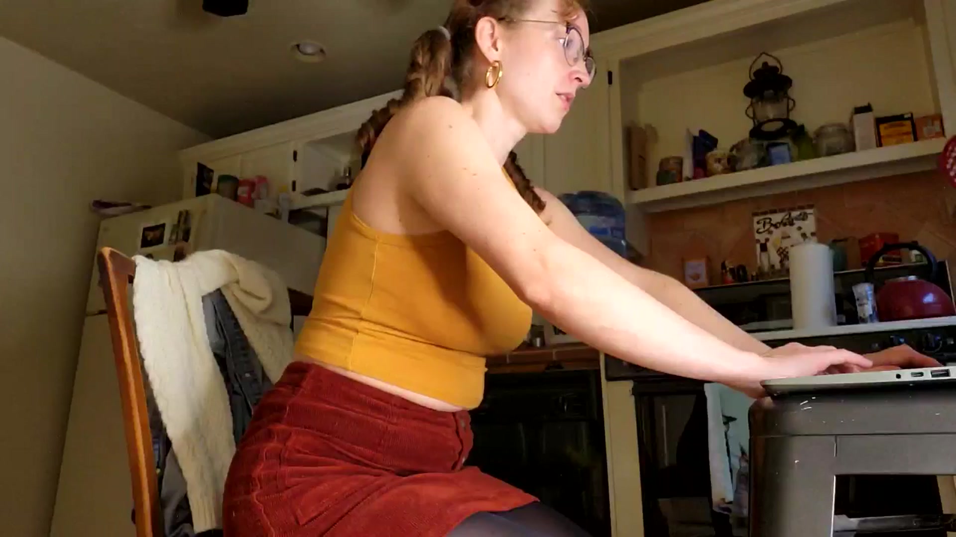 Gallery image thumbnail from TrollopTaylor's myfreecams stream on, 10/13/2025, 24:20 image 9 of 20