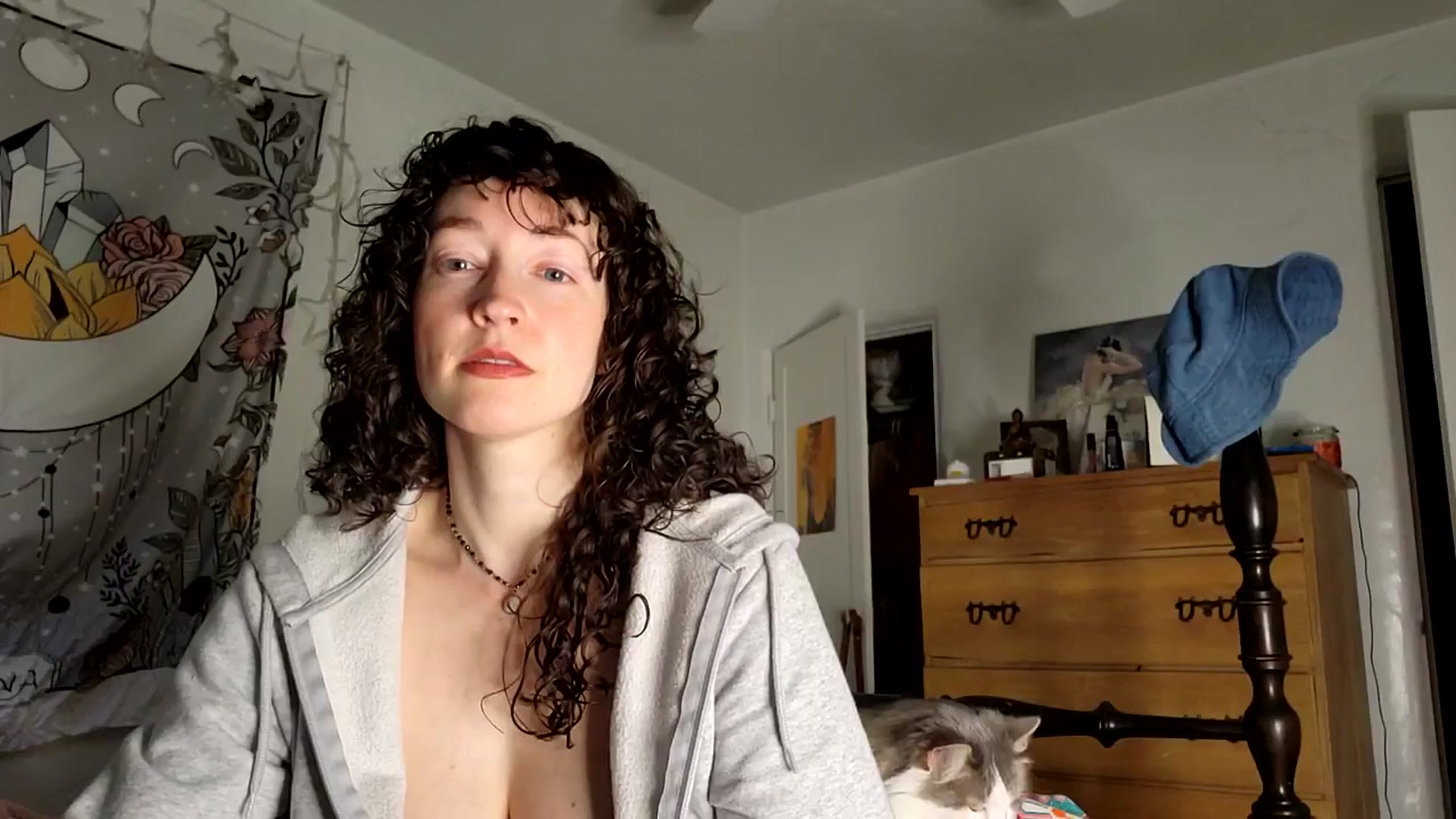 Gallery image thumbnail from TrollopTaylor's myfreecams stream on, 11/20/2025, 20:58 image 18 of 20