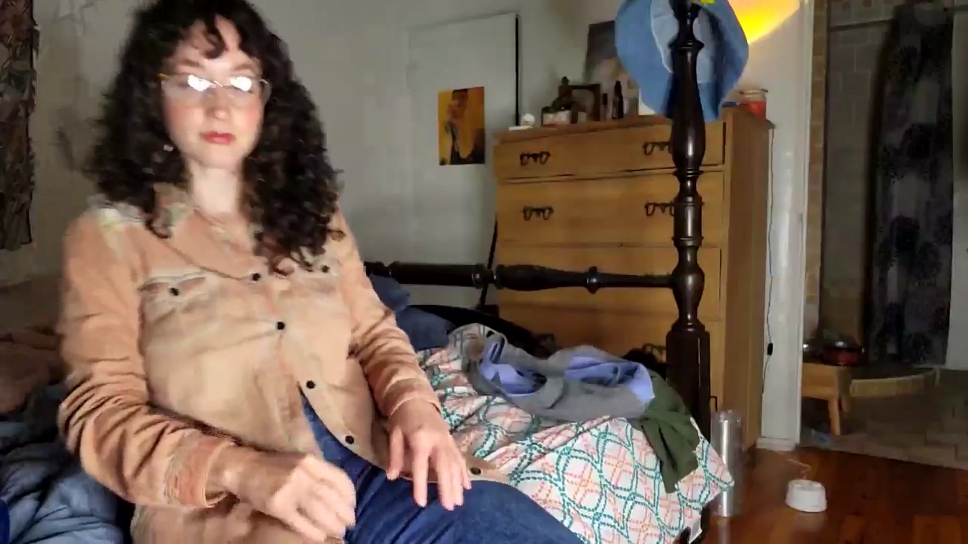 Gallery image thumbnail from TrollopTaylor's myfreecams stream on, 11/25/2025, 07:54 image 5 of 20