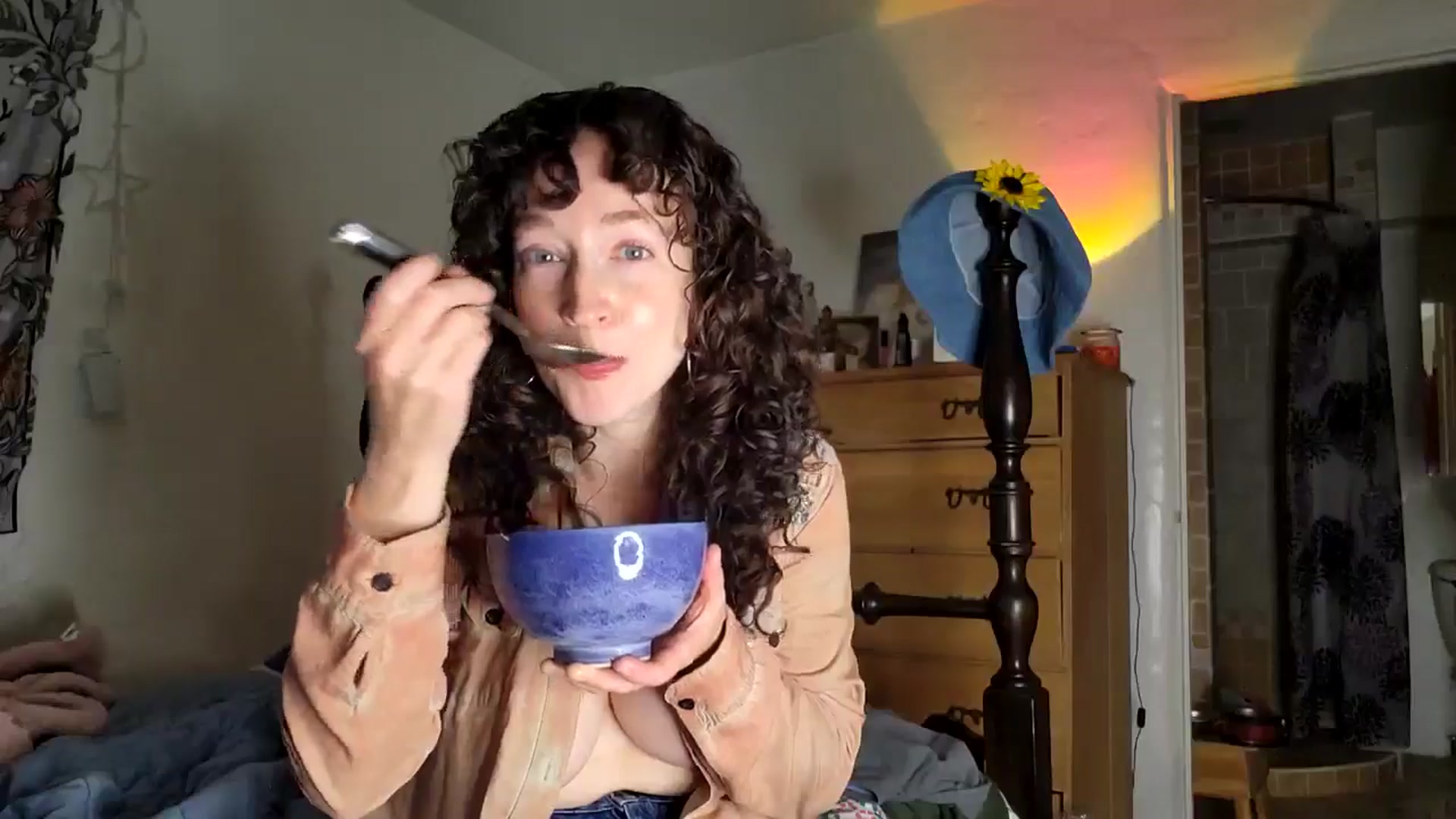 Gallery image thumbnail from TrollopTaylor's myfreecams stream on, 11/25/2025, 07:54 image 13 of 20