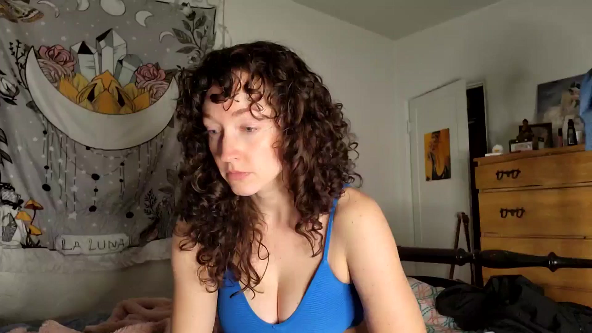 Gallery image thumbnail from TrollopTaylor's myfreecams stream on, 11/27/2025, 02:55 image 12 of 20