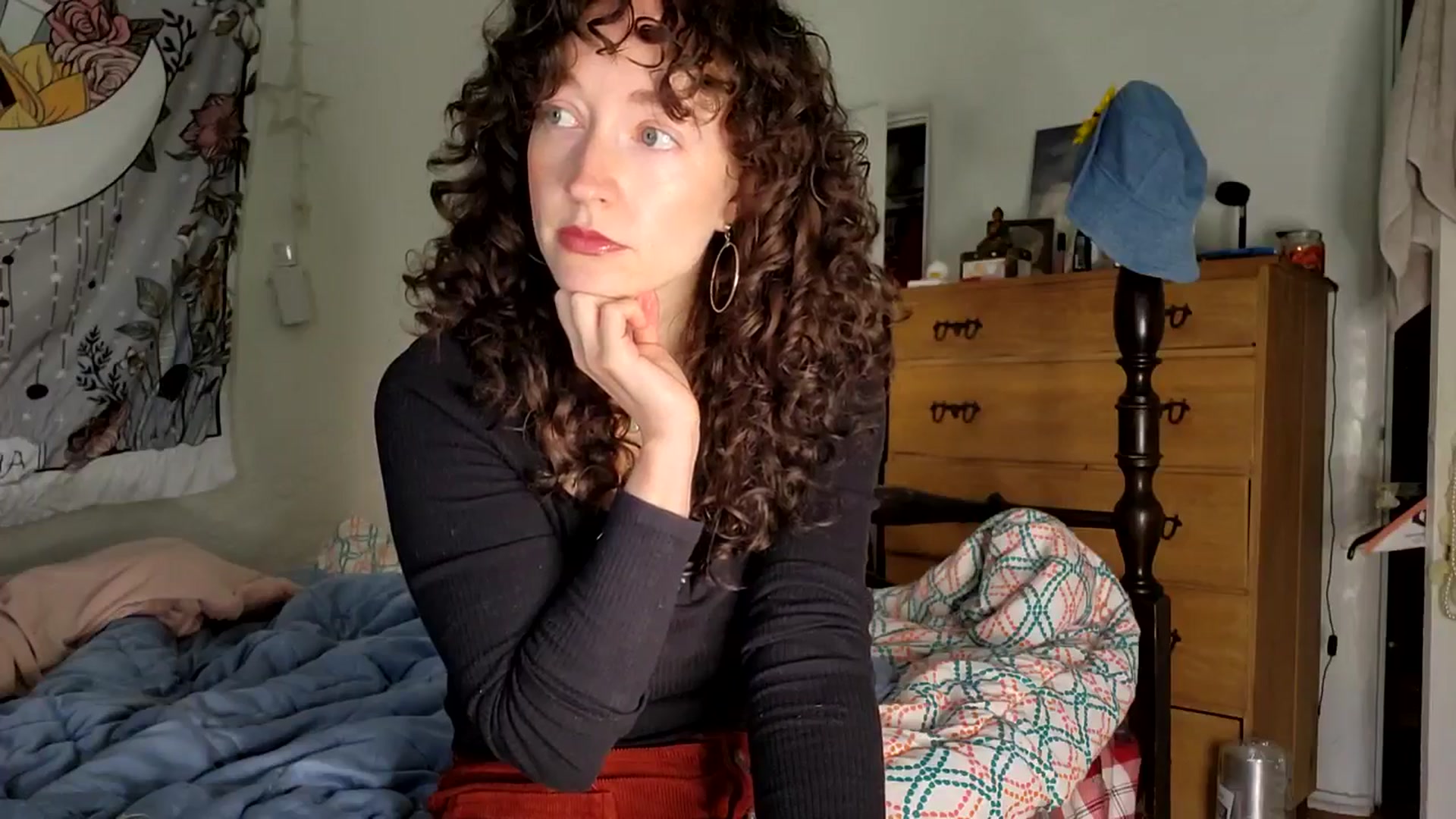 Gallery image thumbnail from TrollopTaylor's myfreecams stream on, 11/30/2025, 03:42 image 5 of 20