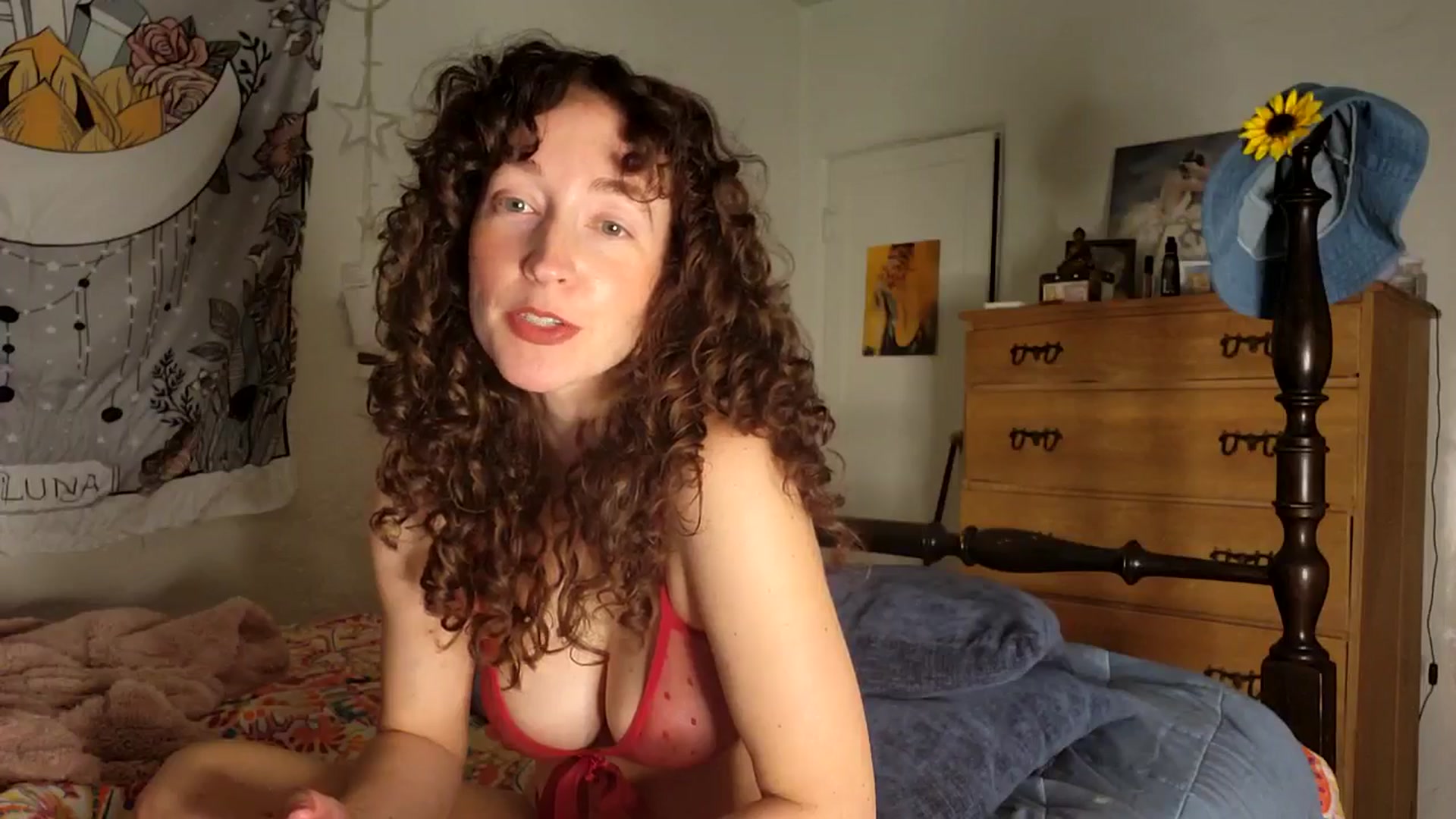 Gallery image thumbnail from TrollopTaylor's myfreecams stream on, 12/23/2025, 23:57 image 17 of 20