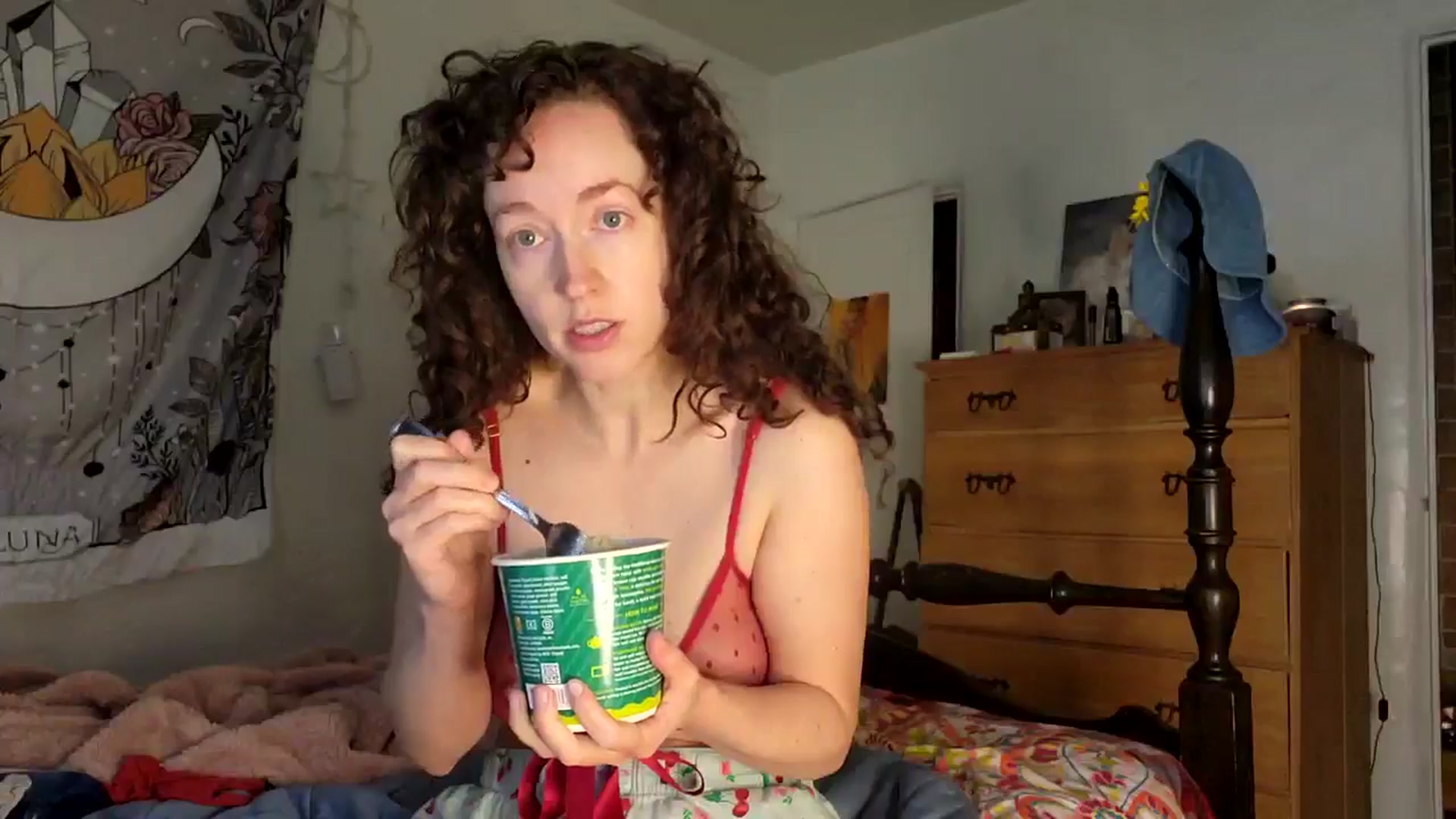 Gallery image thumbnail from TrollopTaylor's myfreecams stream on, 12/27/2025, 20:03 image 13 of 20