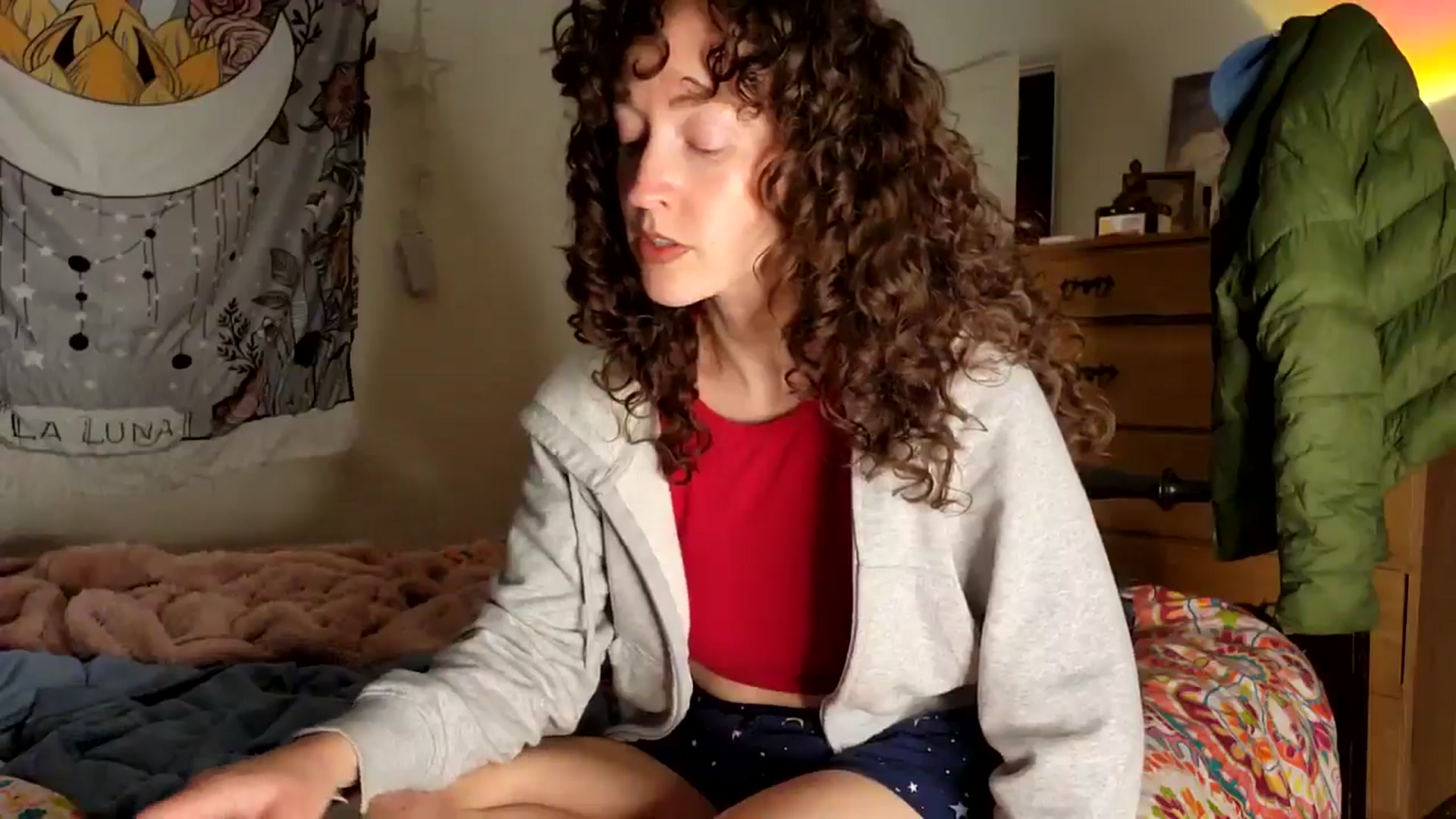 Gallery image thumbnail from TrollopTaylor's myfreecams stream on, 01/01/2026, 24:41 image 13 of 20