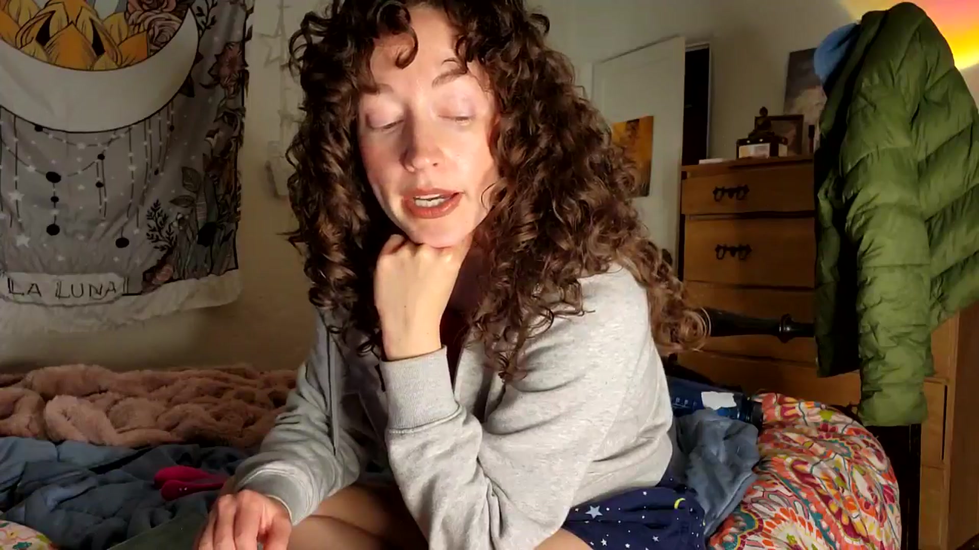 Gallery image thumbnail from TrollopTaylor's myfreecams stream on, 01/01/2026, 24:41 image 14 of 20