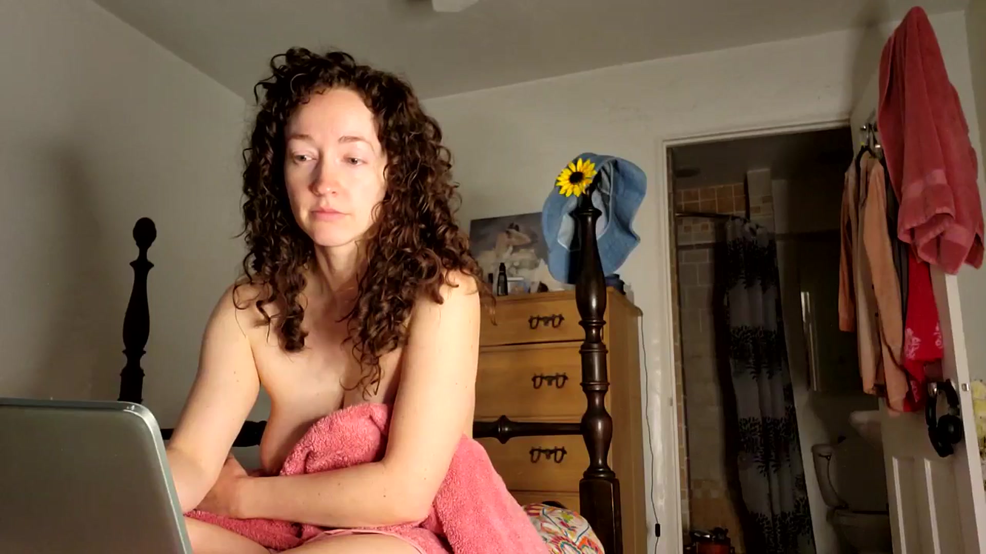 Gallery image thumbnail from TrollopTaylor's myfreecams stream on, 01/05/2026, 20:13 image 17 of 20