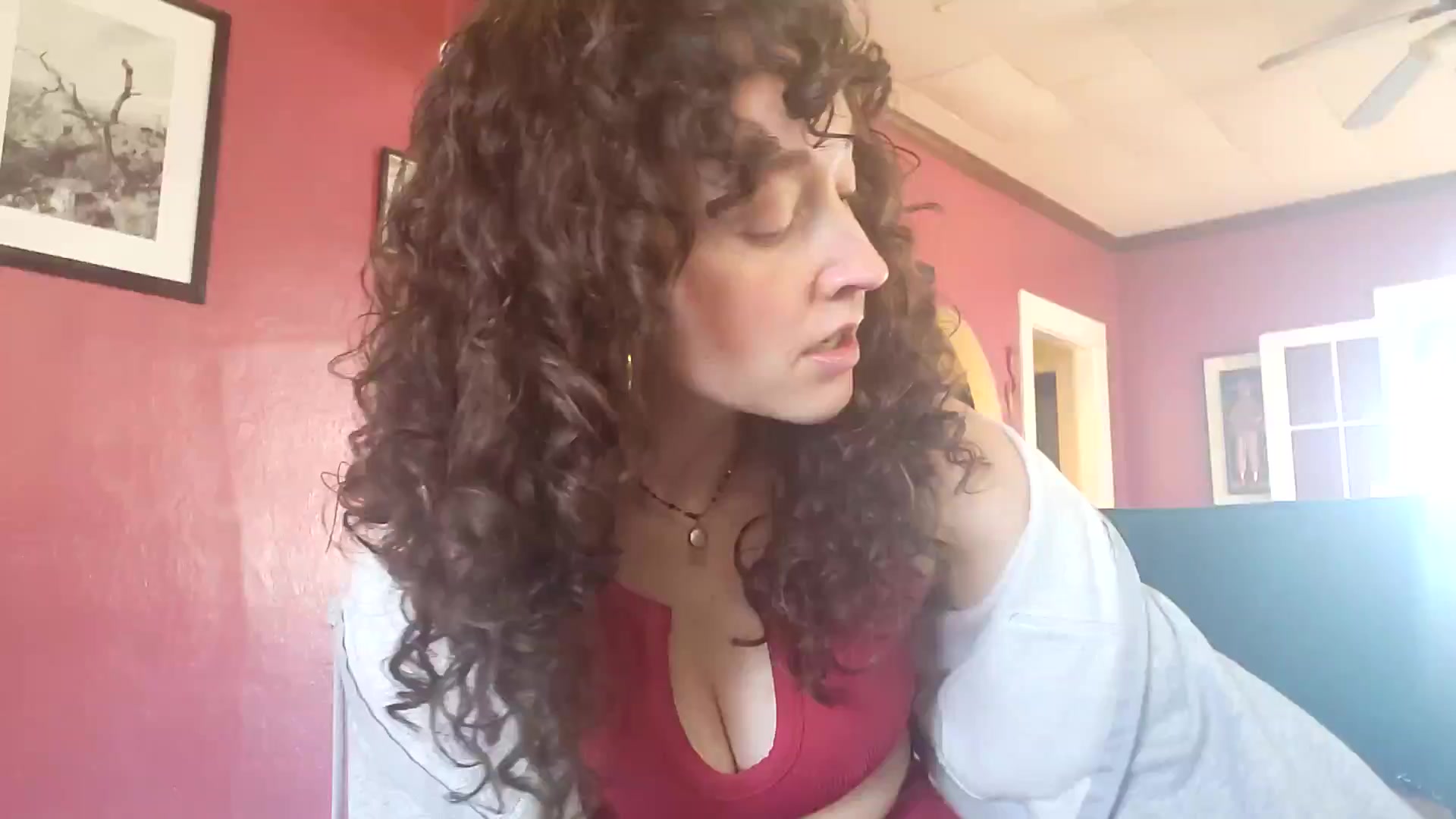 Gallery image thumbnail from TrollopTaylor's myfreecams stream on, 01/12/2026, 22:33 image 5 of 20