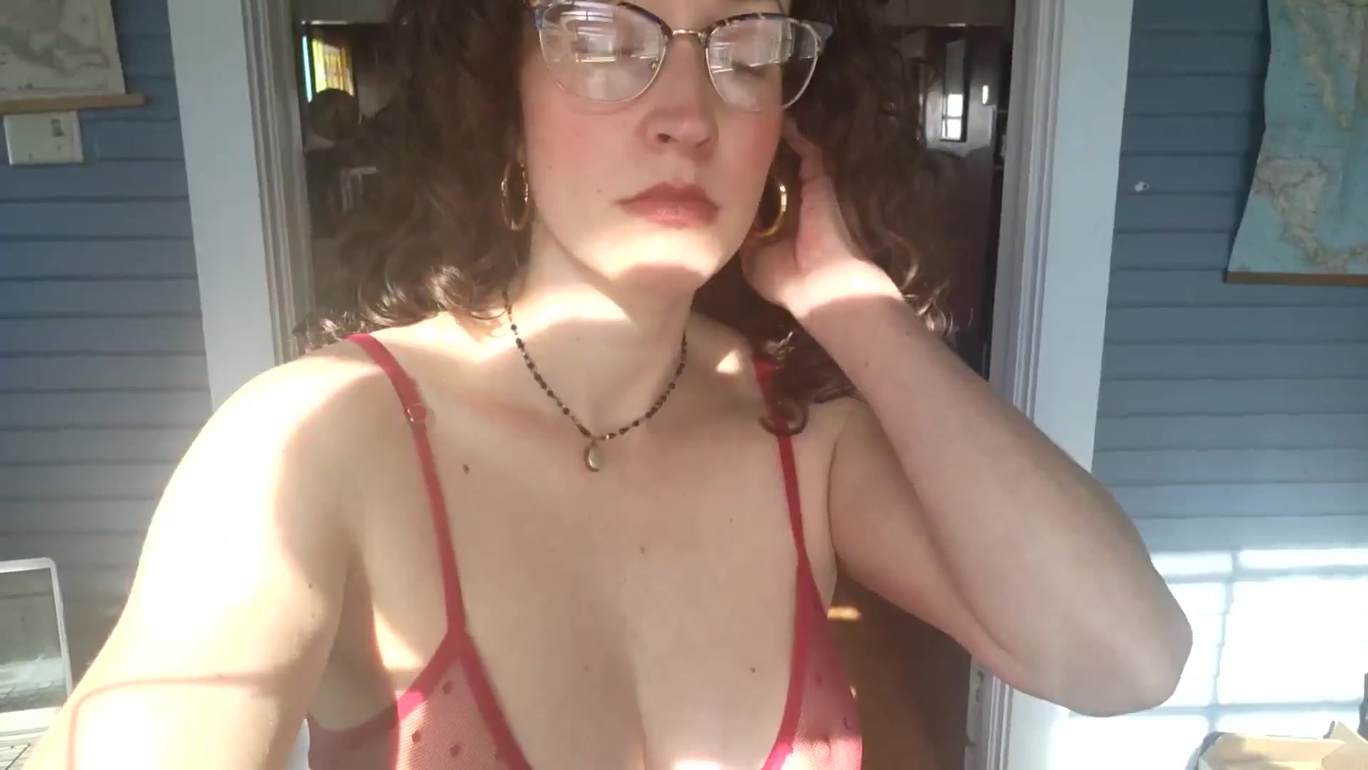 Gallery image thumbnail from TrollopTaylor's myfreecams stream on, 01/12/2026, 22:33 image 13 of 20