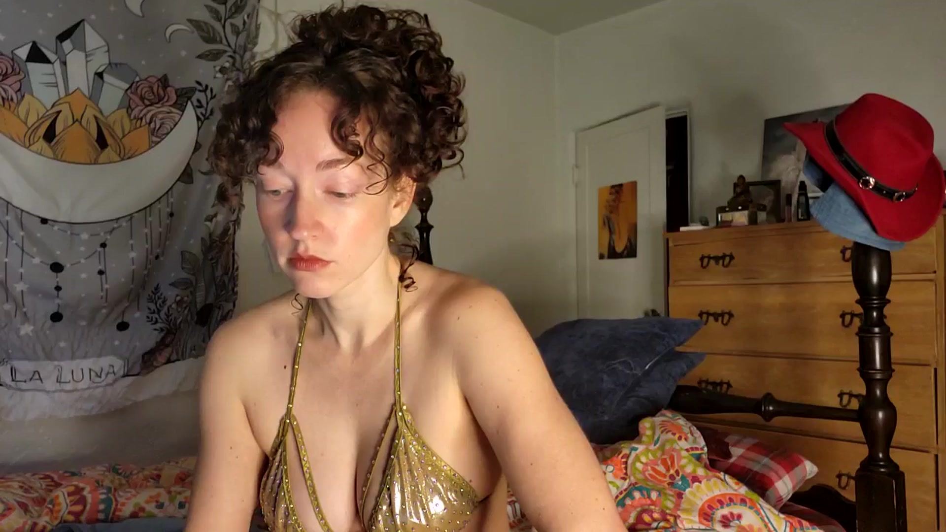 Gallery image thumbnail from TrollopTaylor's myfreecams stream on, 02/06/2026, 18:42 image 13 of 20