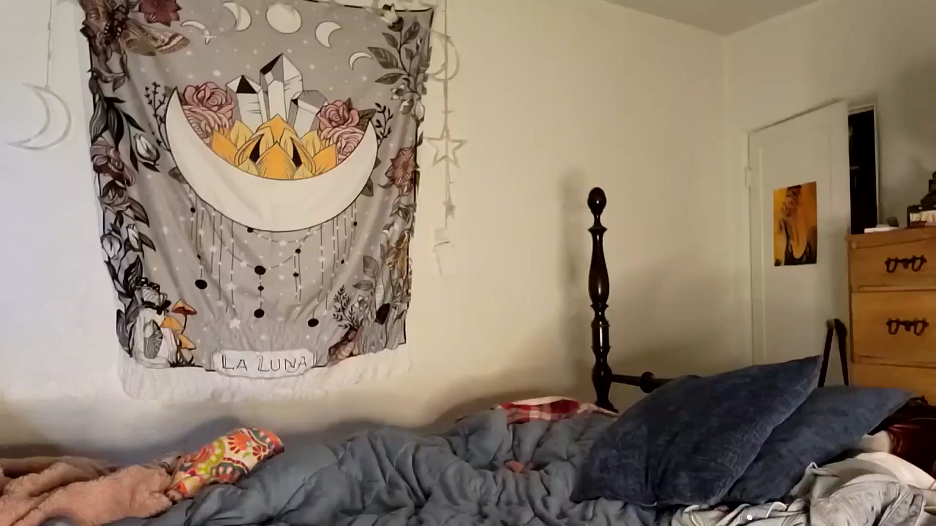 Gallery image thumbnail from TrollopTaylor's myfreecams stream on, 02/14/2026, 21:01 image 13 of 20