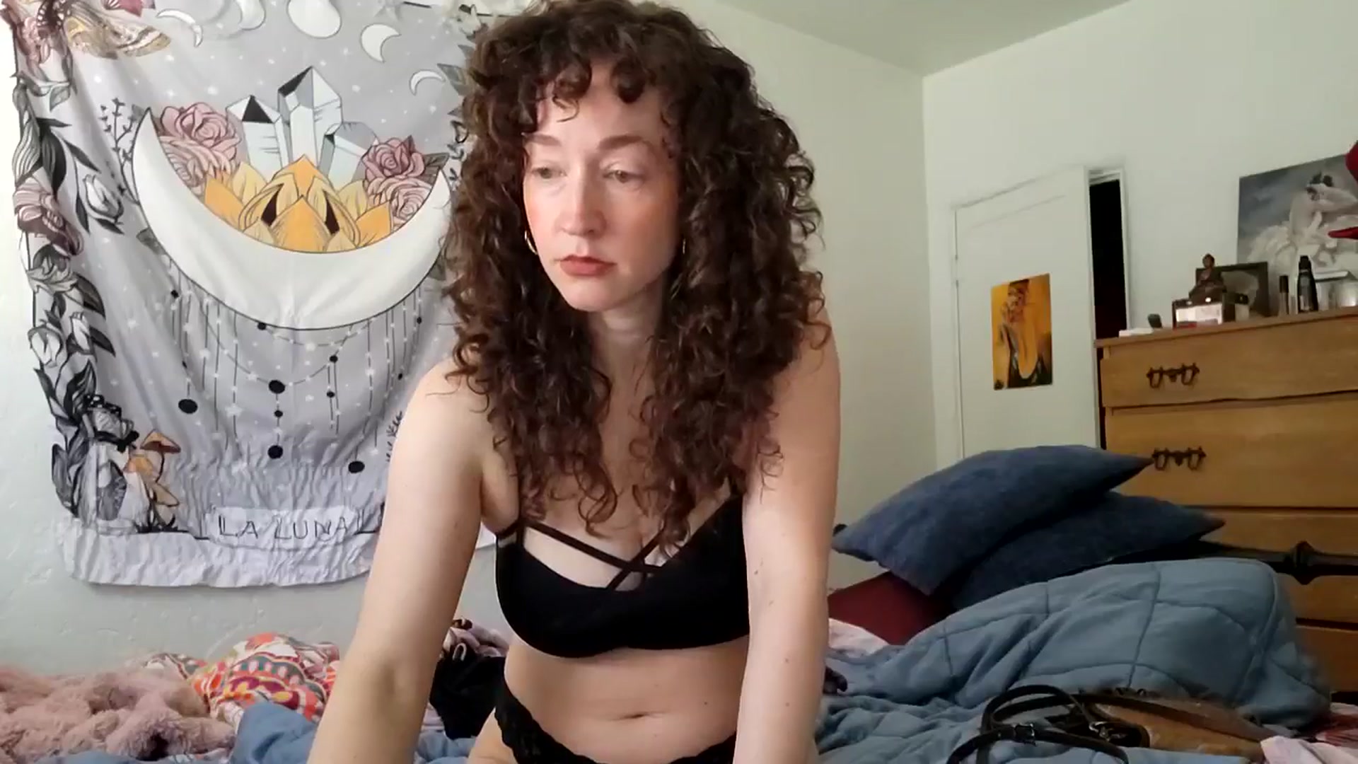 Gallery image thumbnail from TrollopTaylor's myfreecams stream on, 02/16/2026, 18:23 image 3 of 20