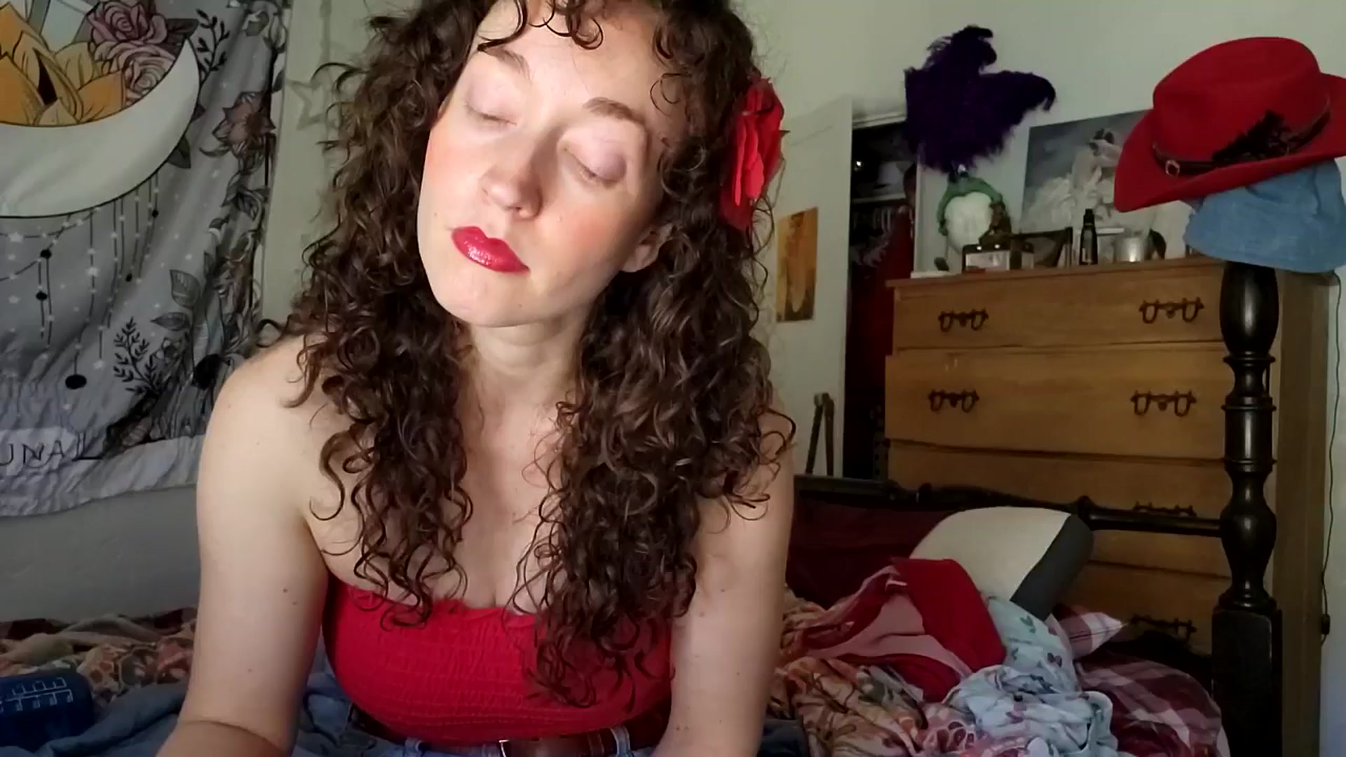 Gallery image thumbnail from TrollopTaylor's myfreecams stream on, 02/23/2026, 19:13 image 16 of 20