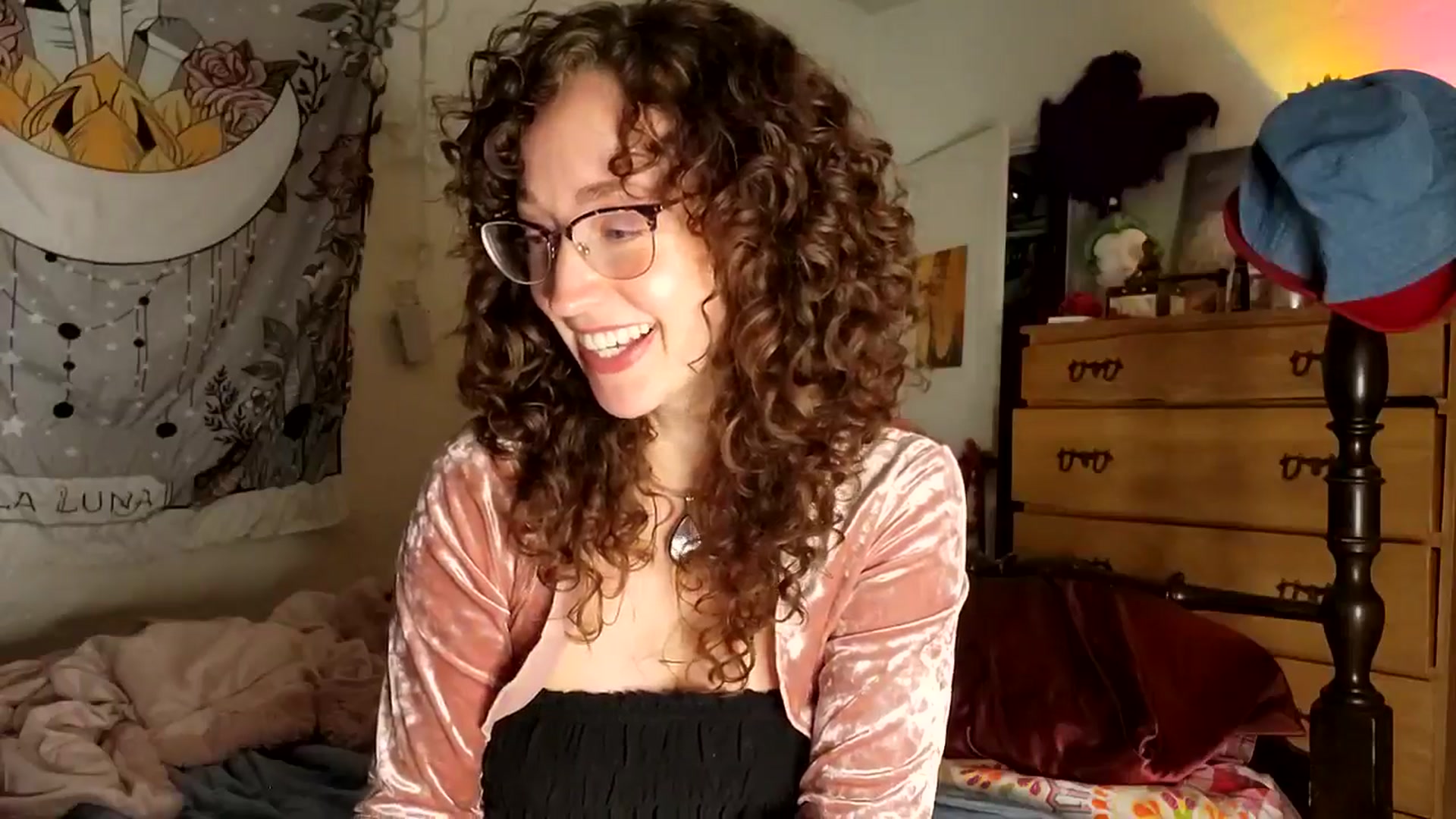 Gallery image thumbnail from TrollopTaylor's myfreecams stream on, 04/07/2026, 02:38 image 8 of 20