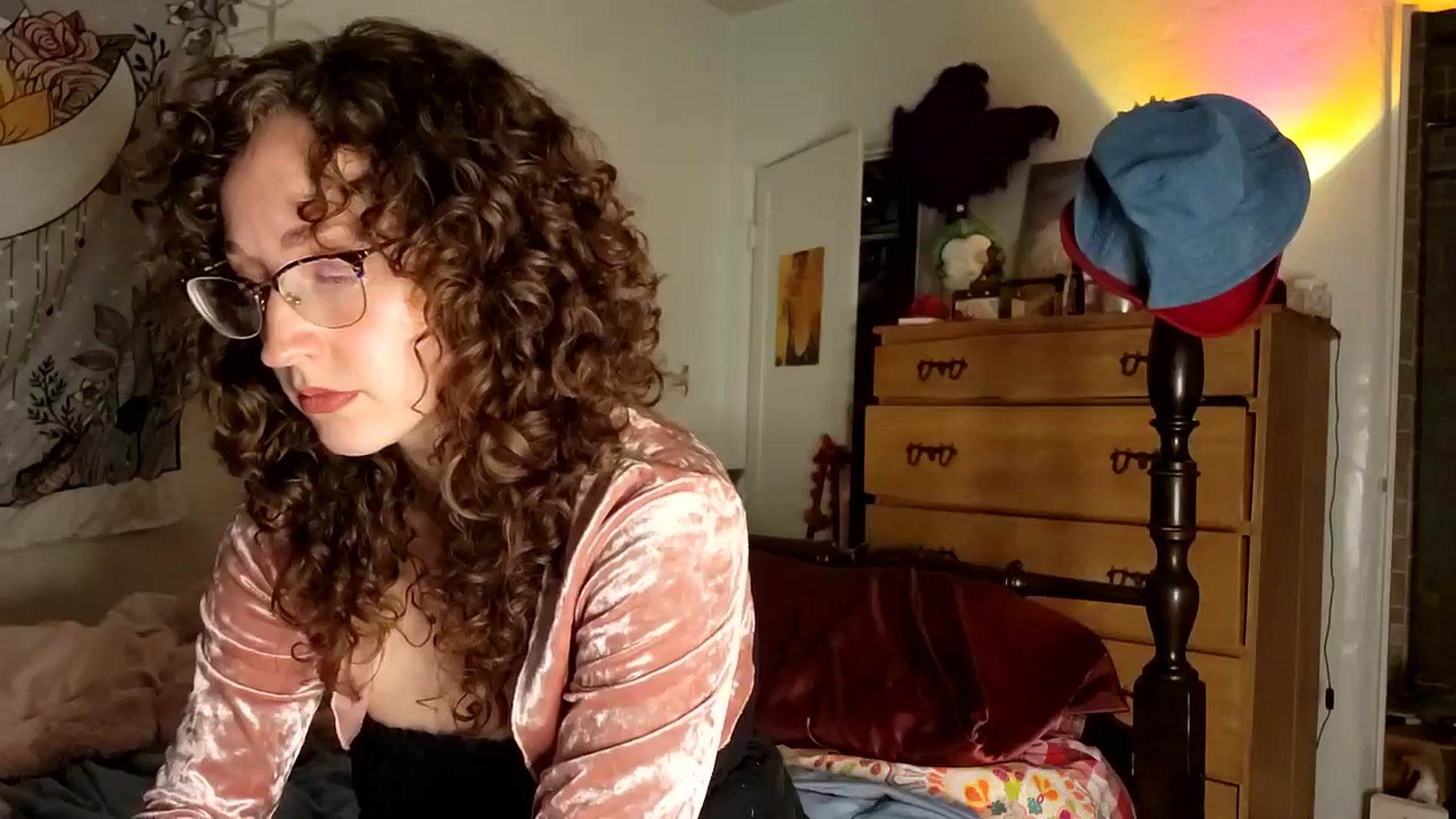 Gallery image thumbnail from TrollopTaylor's myfreecams stream on, 04/07/2026, 02:38 image 10 of 20
