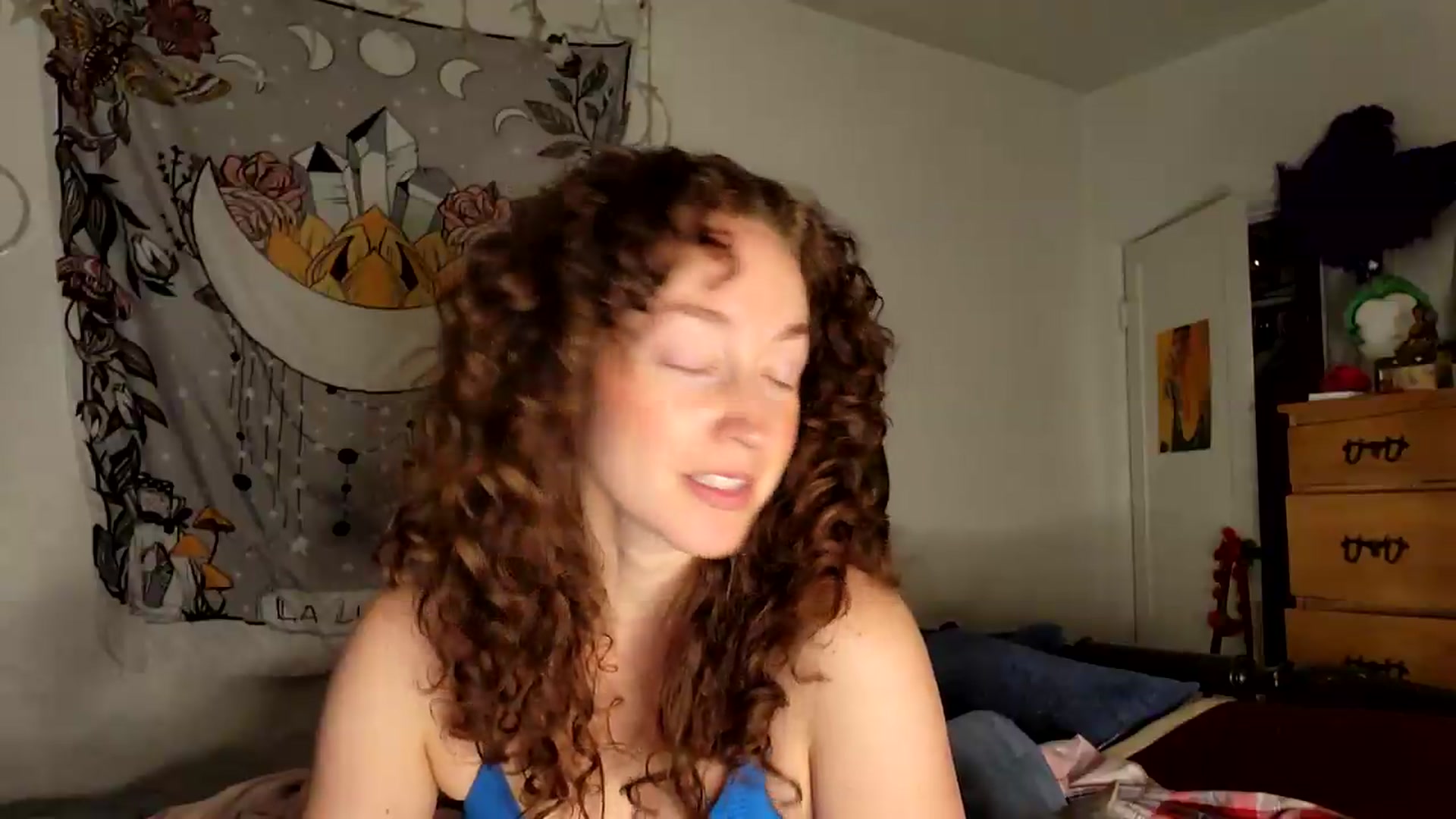 Gallery image thumbnail from TrollopTaylor's myfreecams stream on, 04/09/2026, 03:33 image 6 of 20