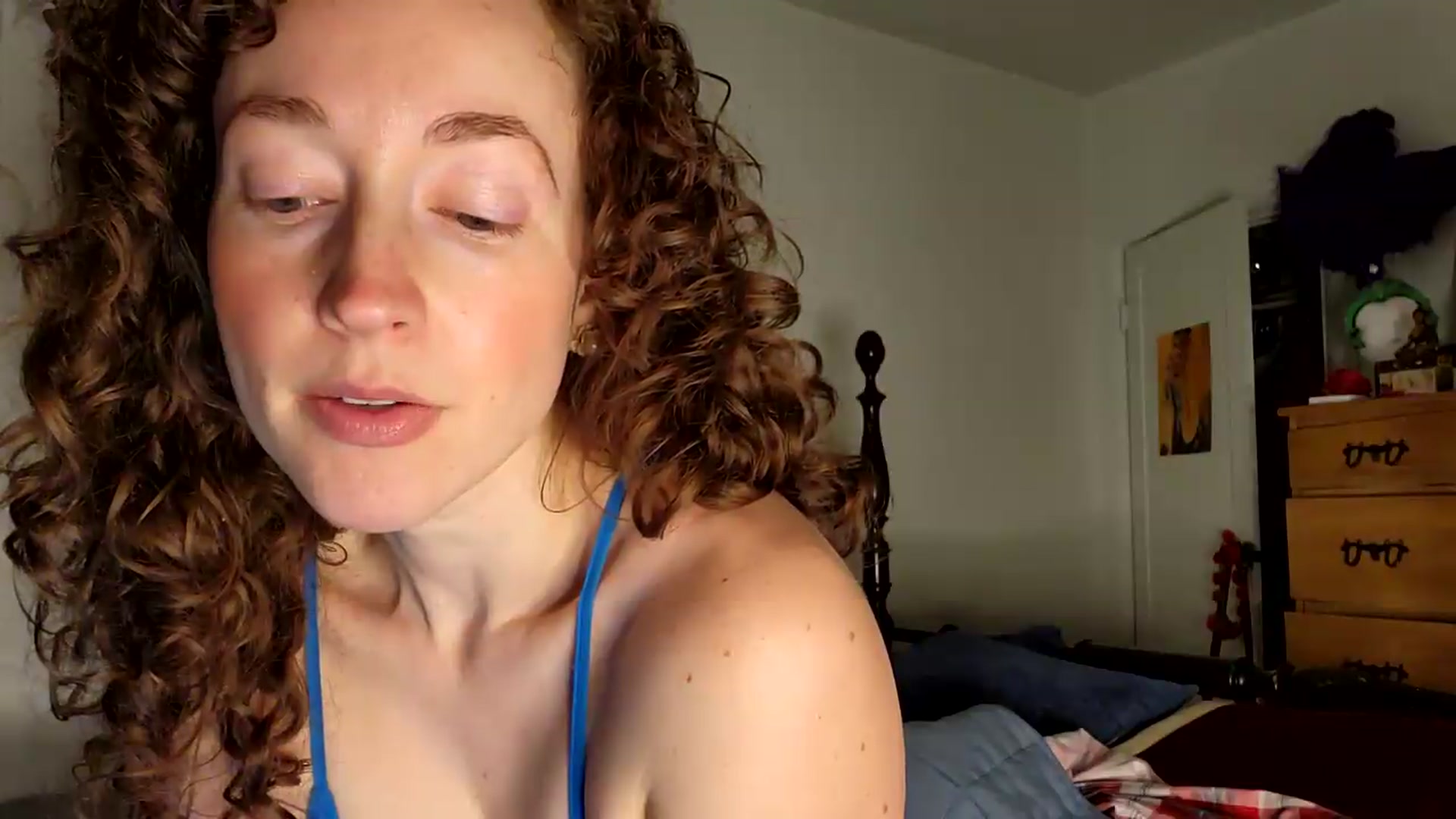 Gallery image thumbnail from TrollopTaylor's myfreecams stream on, 04/09/2026, 03:33 image 2 of 20