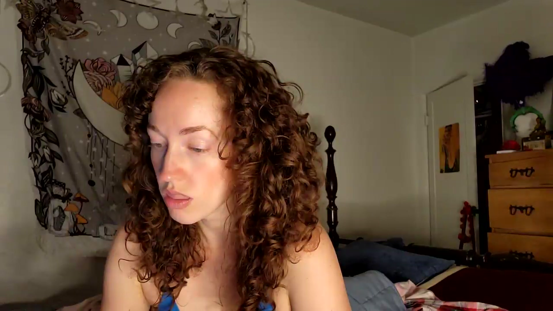 Gallery image thumbnail from TrollopTaylor's myfreecams stream on, 04/09/2026, 03:33 image 3 of 20