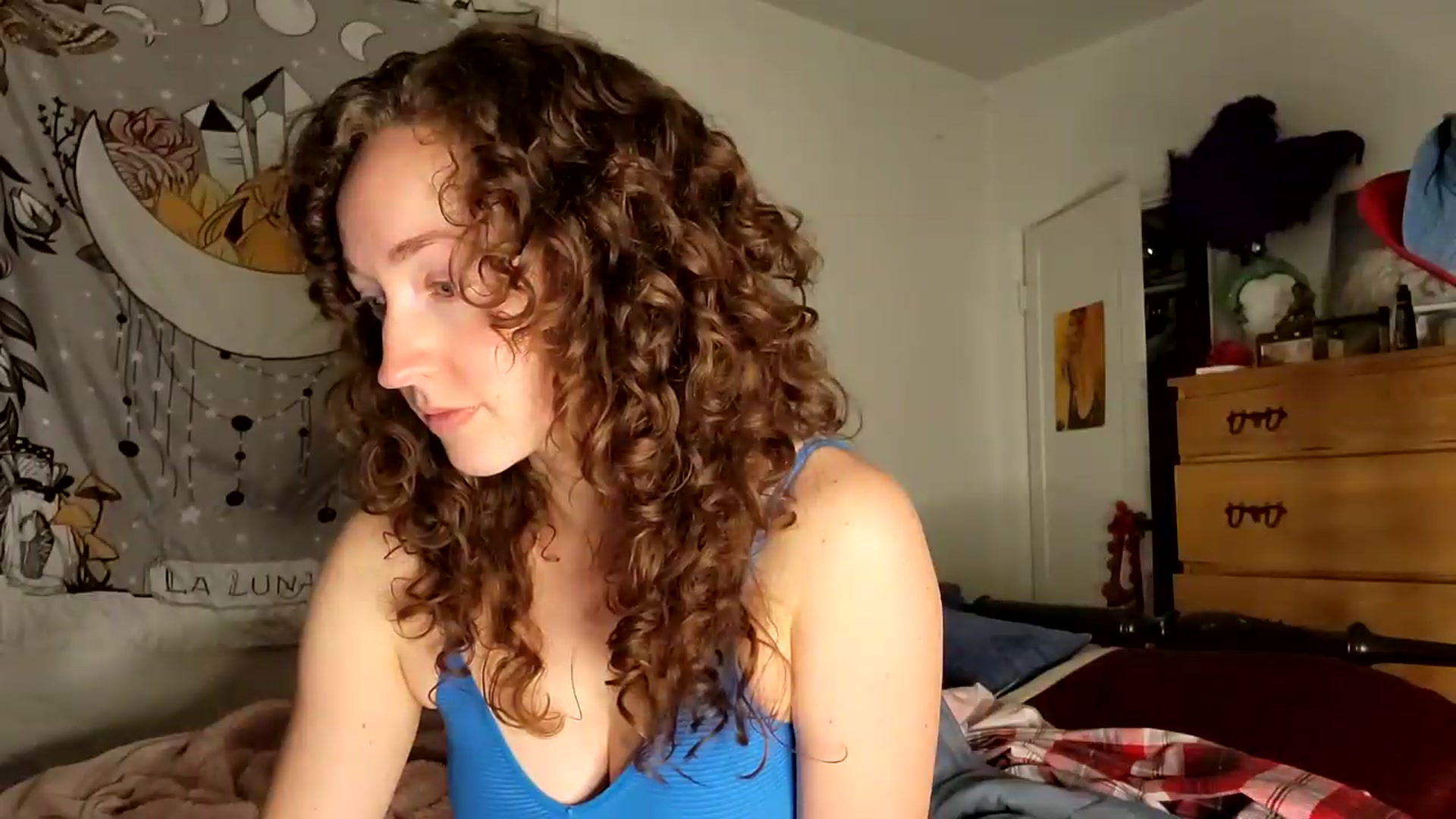 Gallery image thumbnail from TrollopTaylor's myfreecams stream on, 04/09/2026, 03:33 image 13 of 20