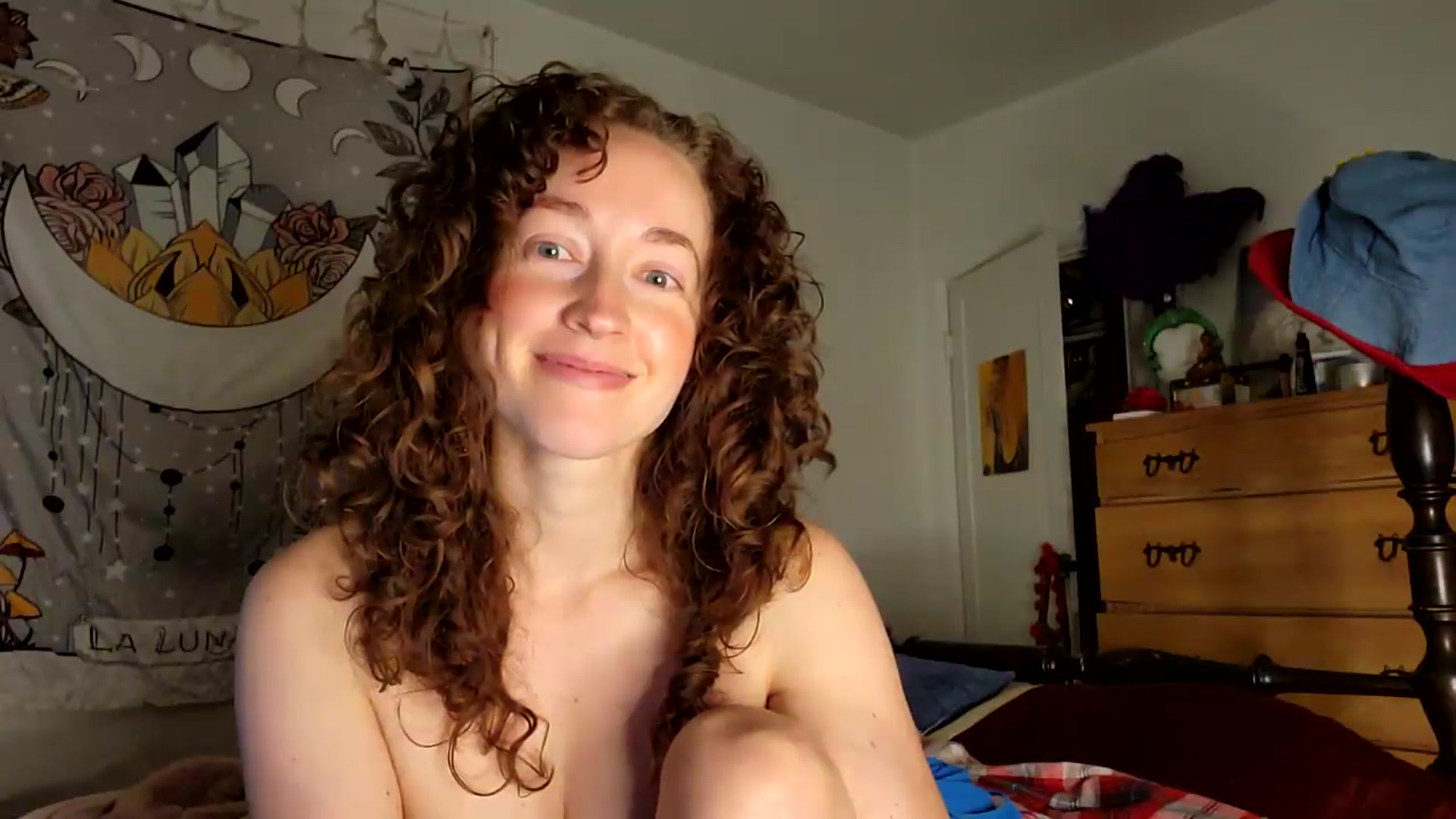 Gallery image thumbnail from TrollopTaylor's myfreecams stream on, 04/09/2026, 03:33 image 18 of 20