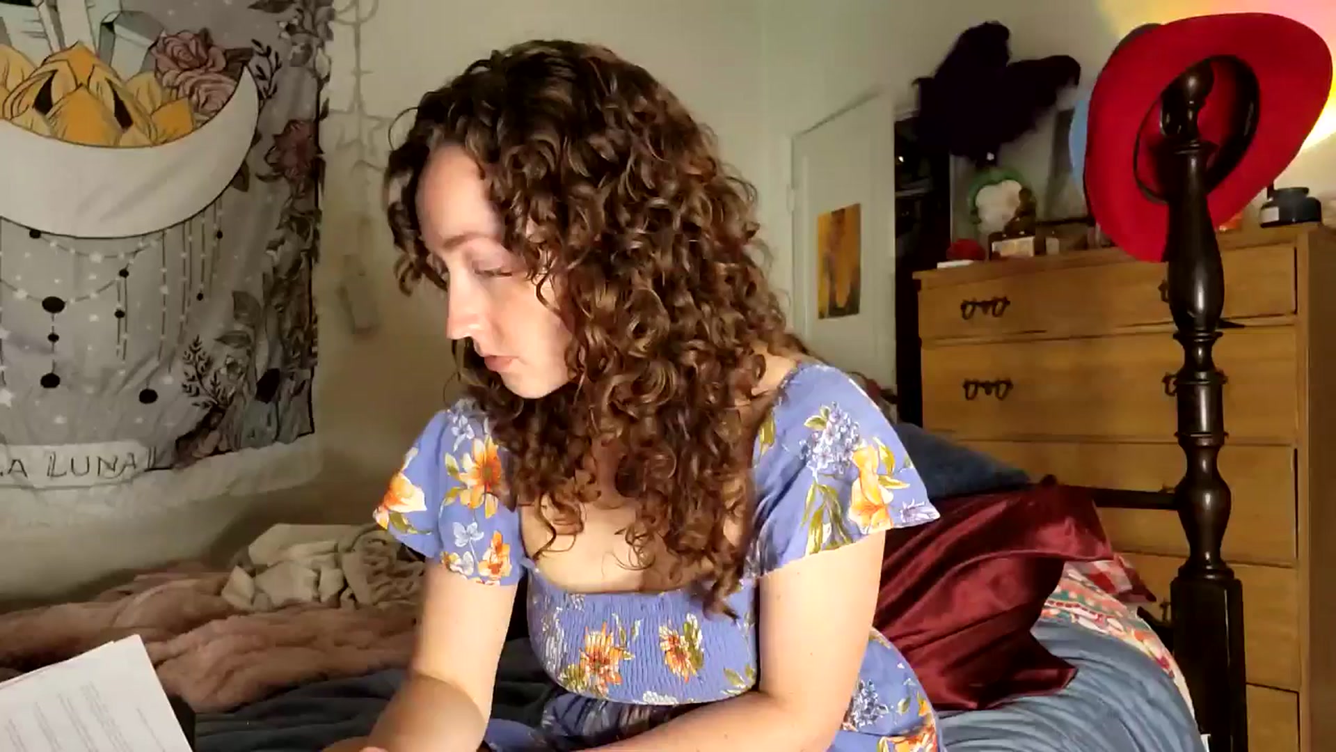Gallery image thumbnail from TrollopTaylor's myfreecams stream on, 04/12/2026, 02:44 image 19 of 20