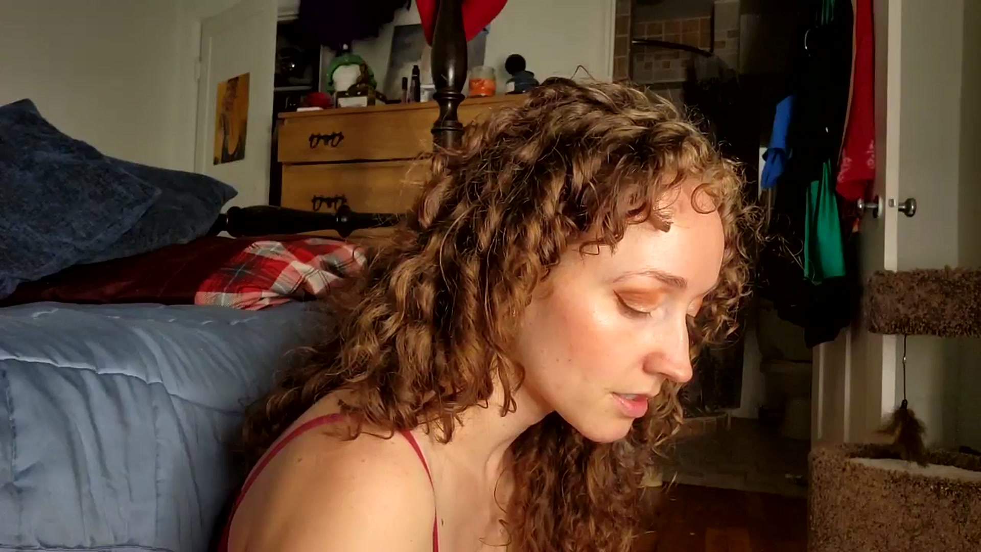 Gallery image thumbnail from TrollopTaylor's myfreecams stream on, 04/13/2026, 23:27 image 8 of 20