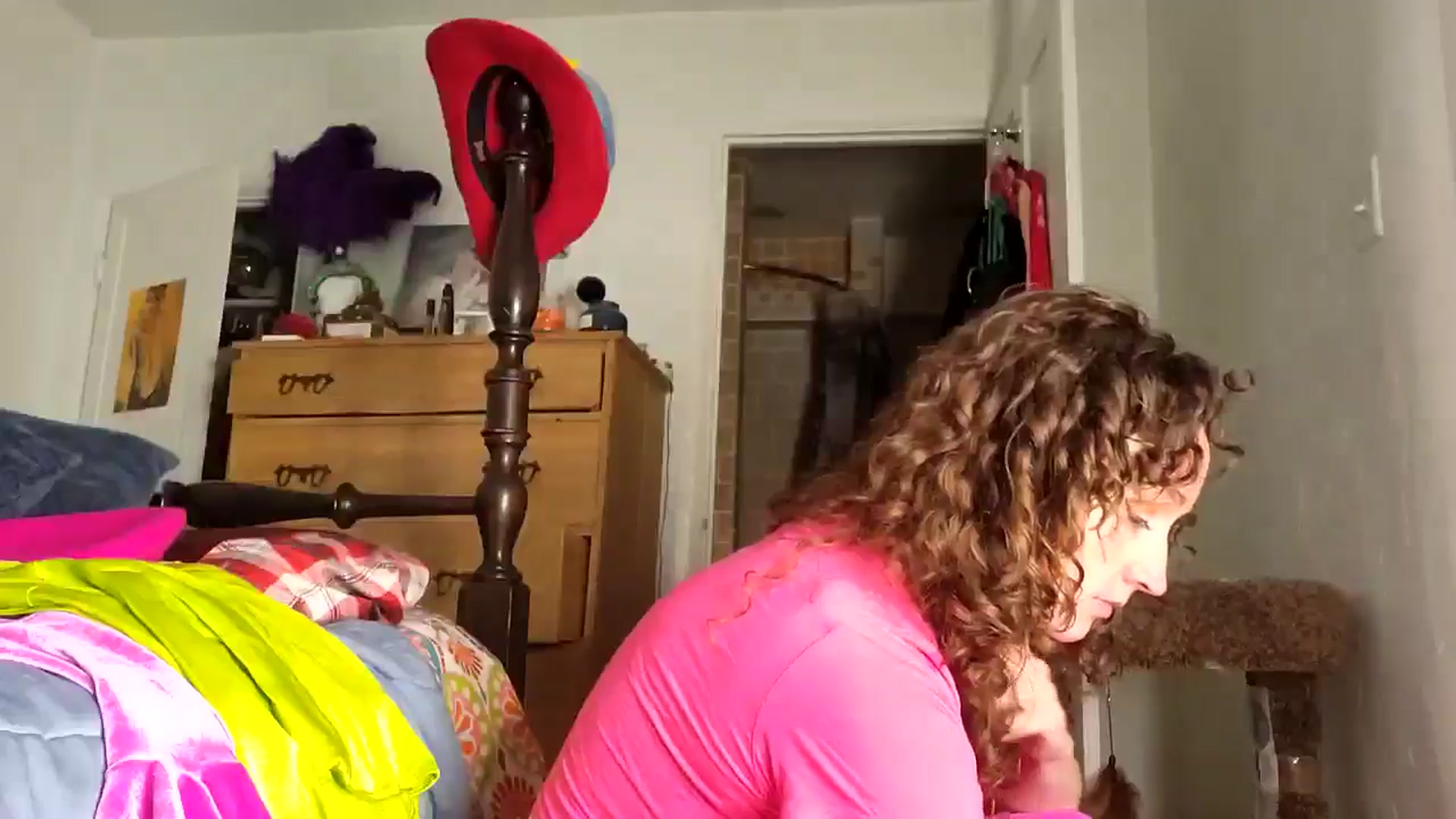 Gallery image thumbnail from TrollopTaylor's myfreecams stream on, 04/13/2026, 23:27 image 13 of 20
