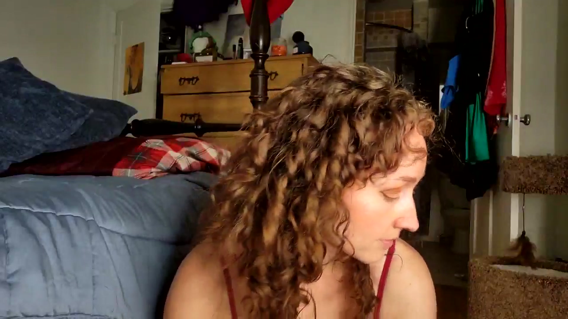 Gallery image thumbnail from TrollopTaylor's myfreecams stream on, 04/13/2026, 23:27 image 7 of 20