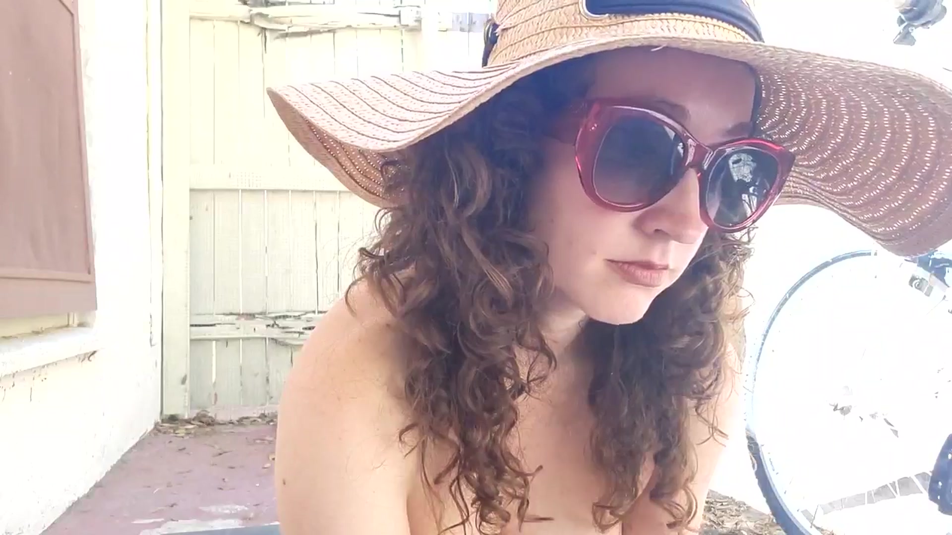 Gallery image thumbnail from TrollopTaylor's myfreecams stream on, 04/20/2026, 18:26 image 10 of 20