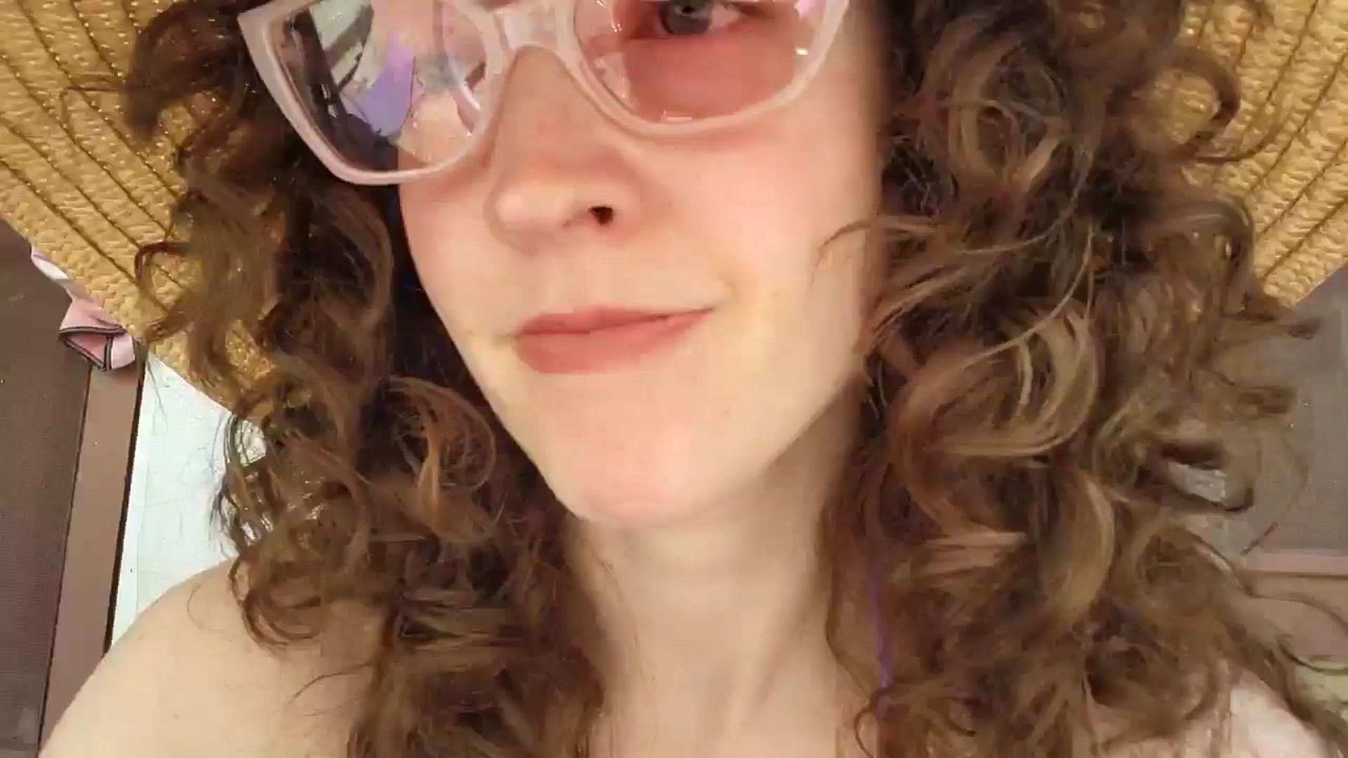 Gallery image thumbnail from TrollopTaylor's myfreecams stream on, 04/20/2026, 18:26 image 19 of 20