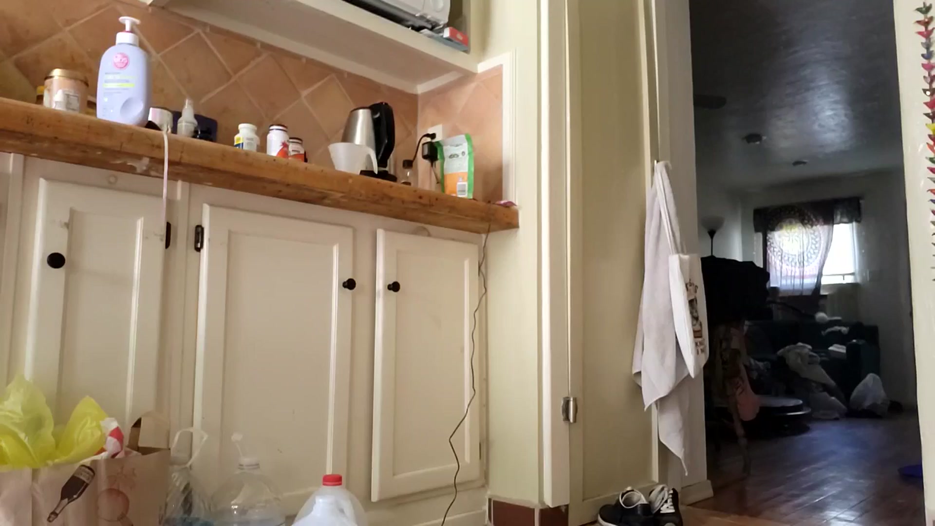 Gallery image thumbnail from TrollopTaylor's myfreecams stream on, 04/28/2026, 20:47 image 12 of 20
